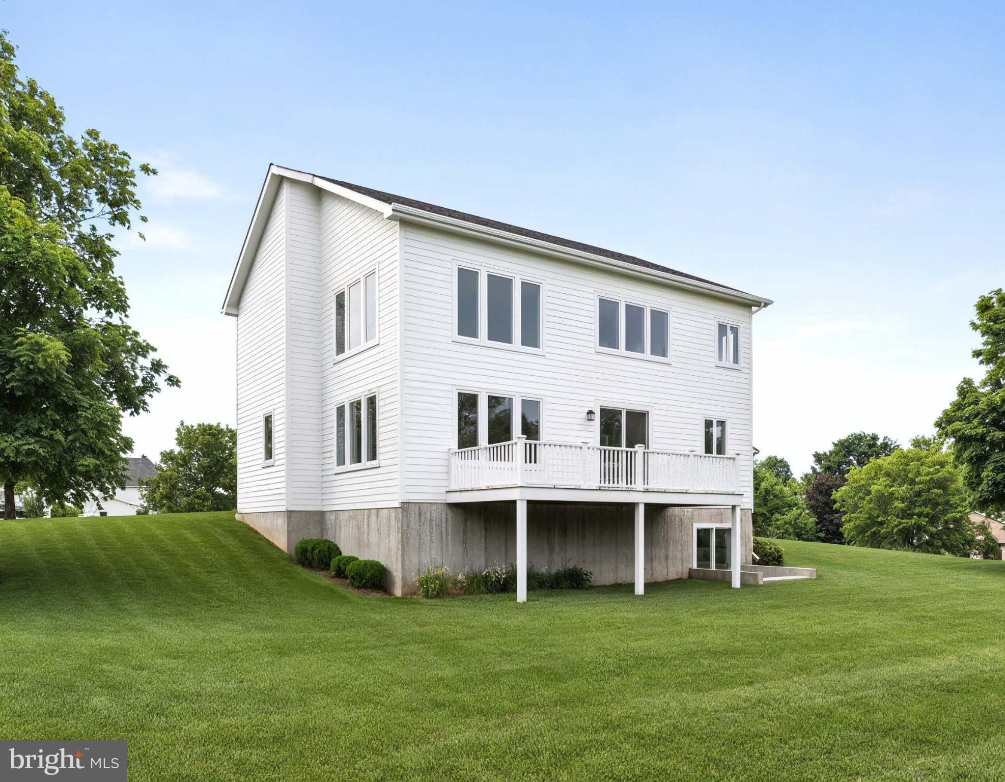 17991 OLD TRIANGLE ROAD