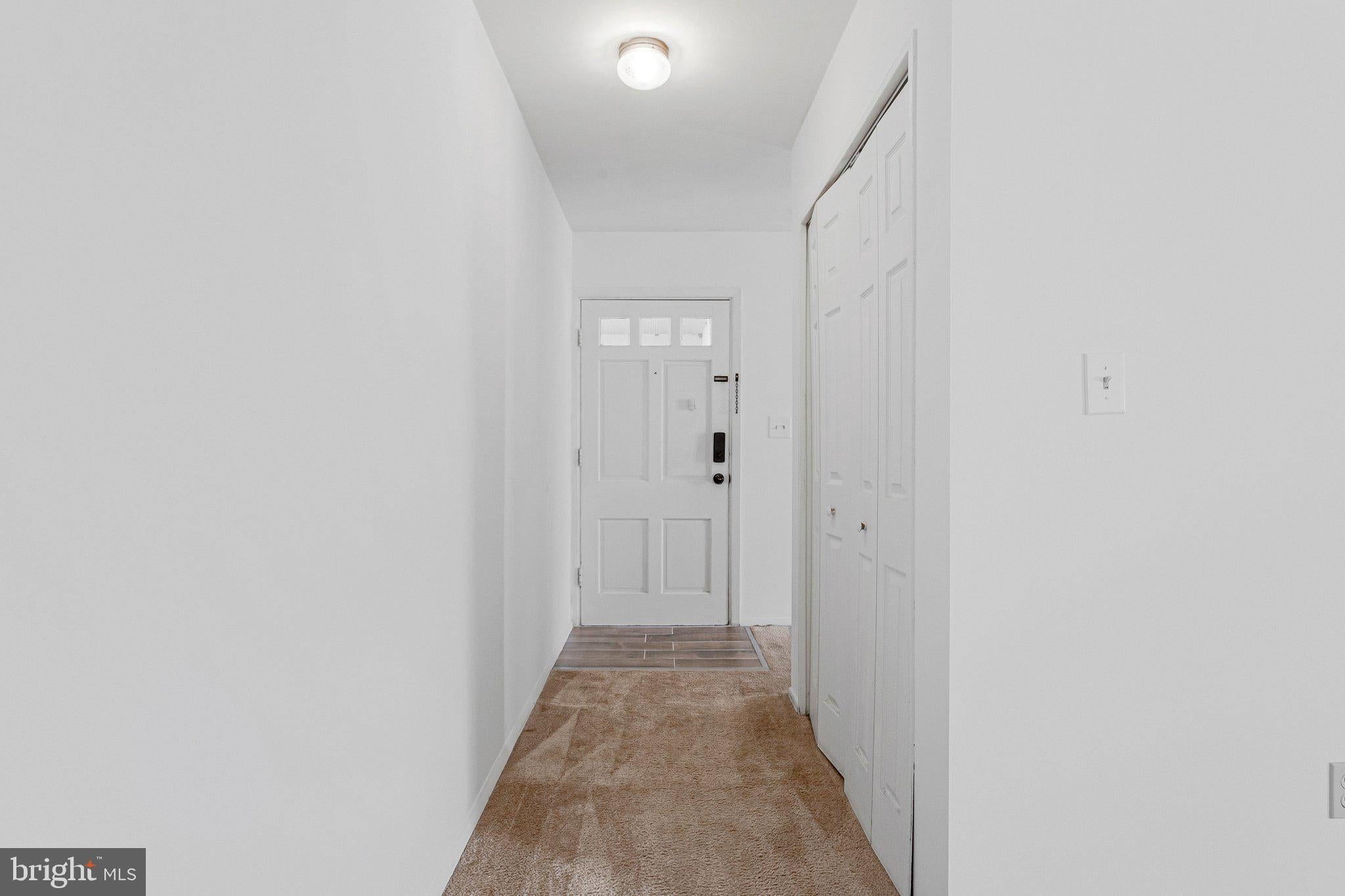 2405 KELSEY LANE