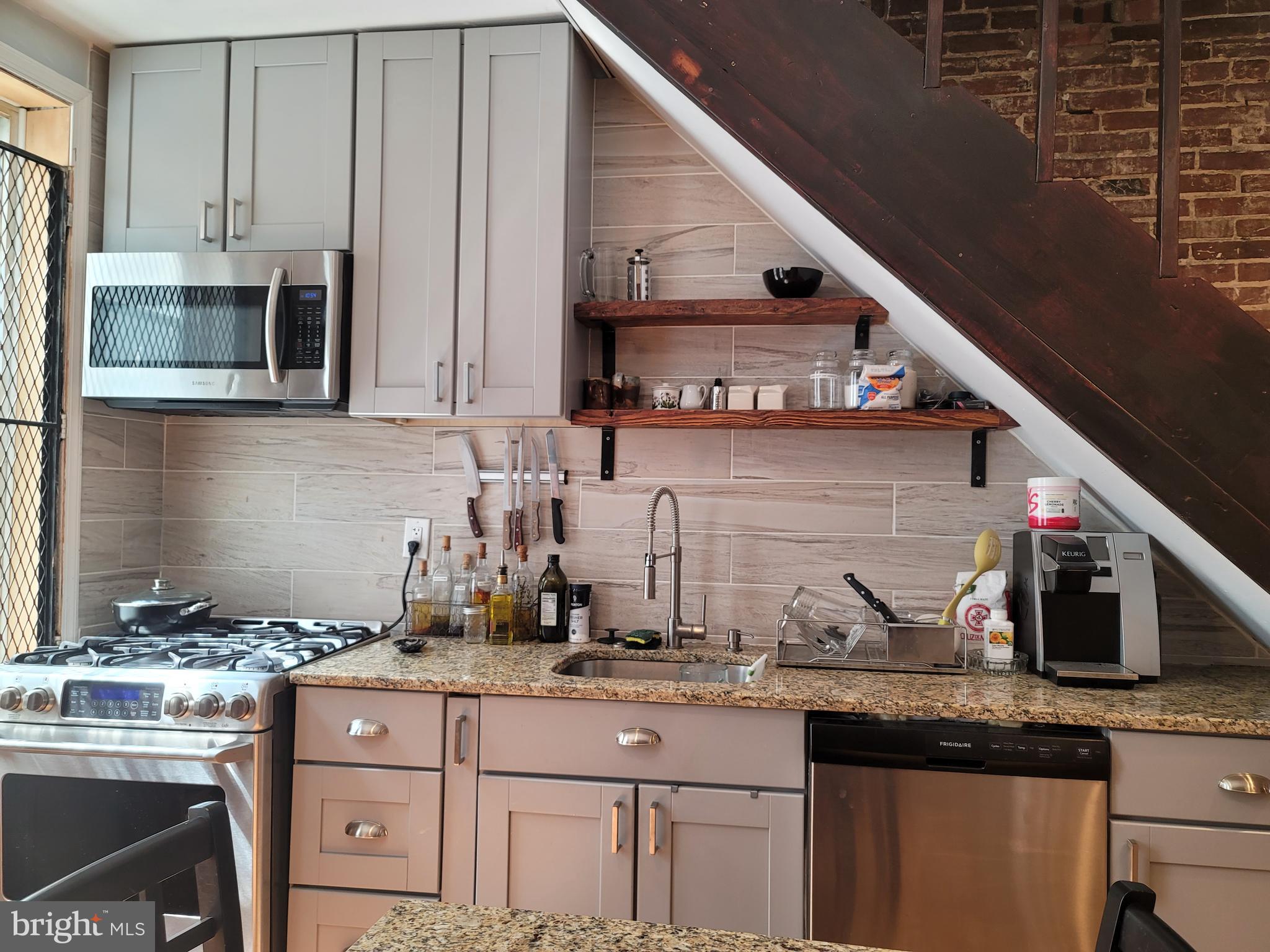 LEXINGTON MARKET - Residential