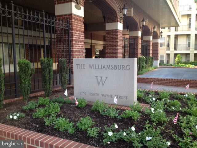 COURTHOUSE - Residential Lease