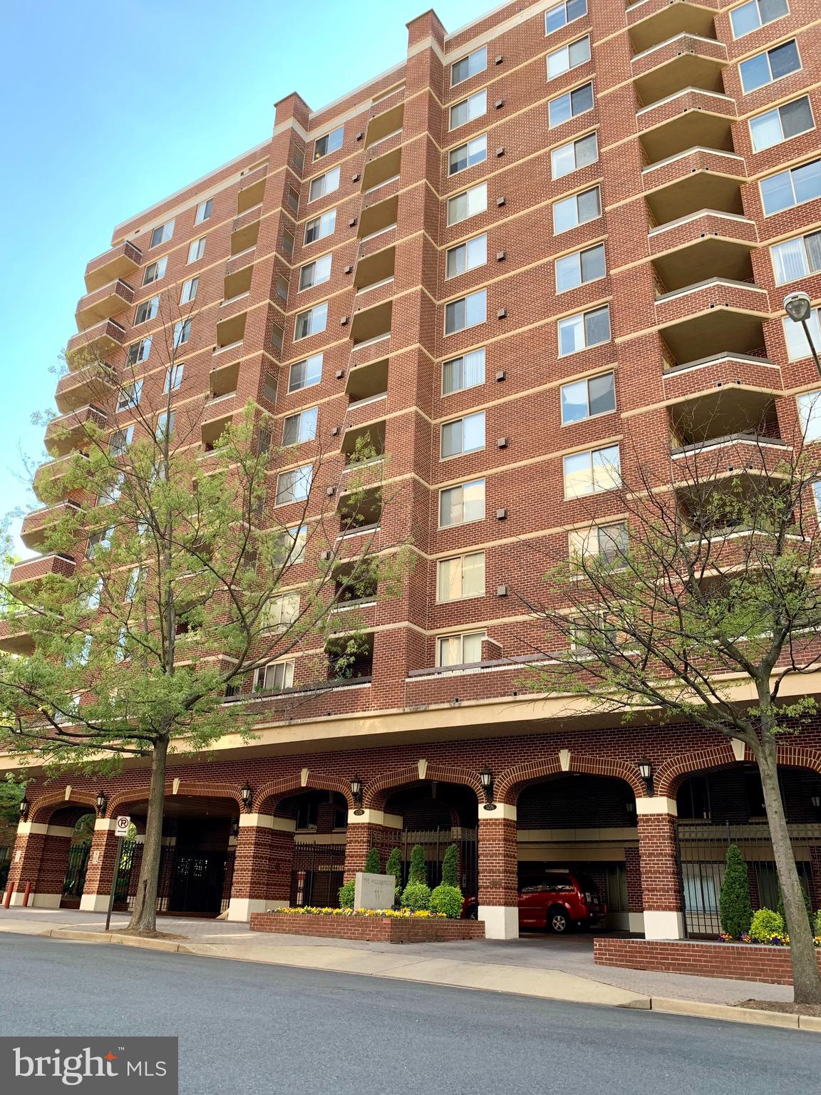 COURTHOUSE - Residential Lease