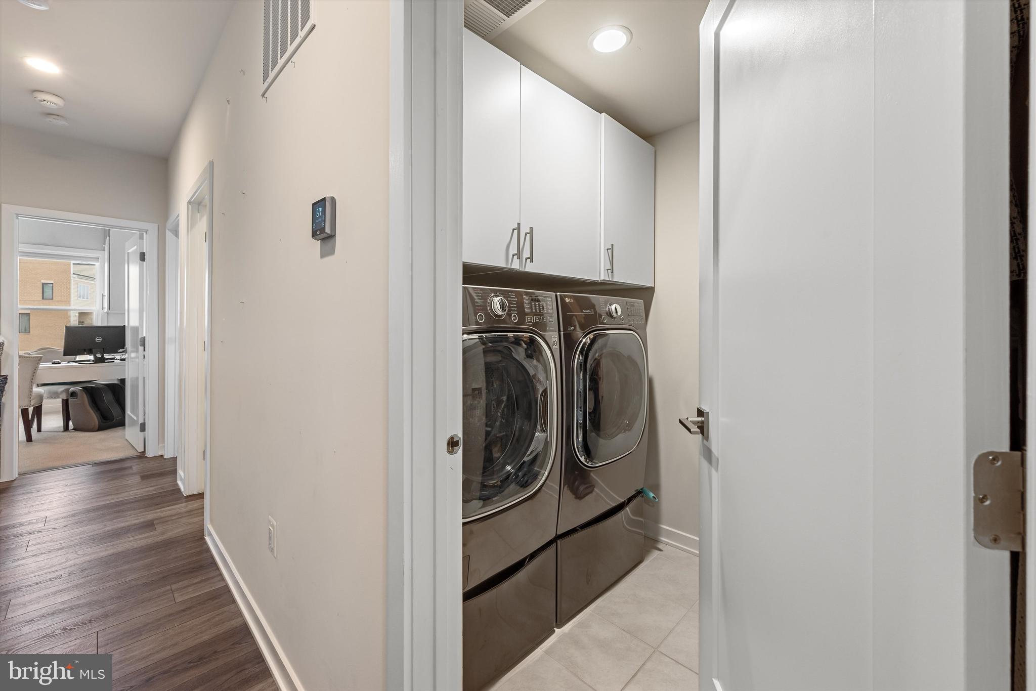 LOUDOUN VALLEY ESTATES 2 - Residential