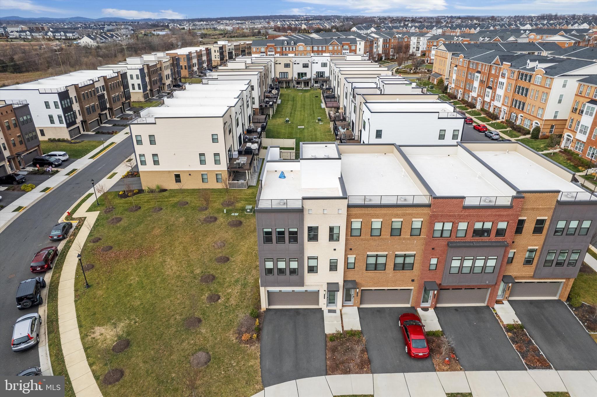 LOUDOUN VALLEY ESTATES 2 - Residential