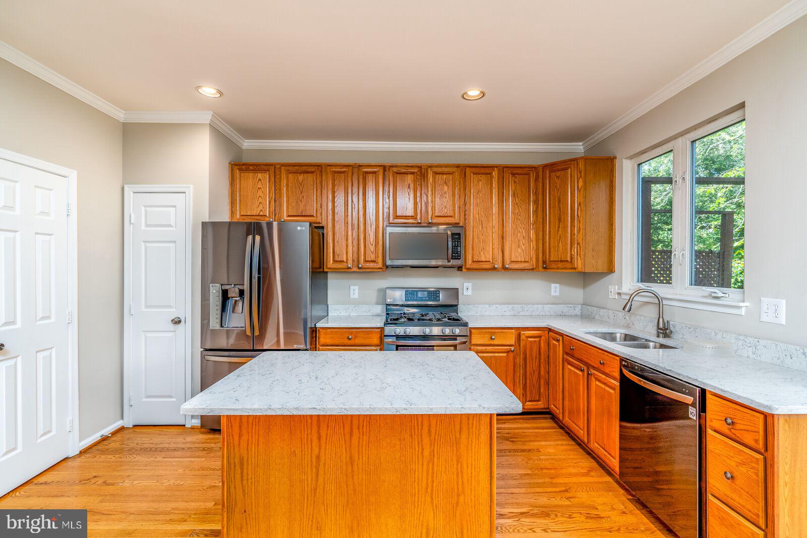 BRYARTON - Residential Lease