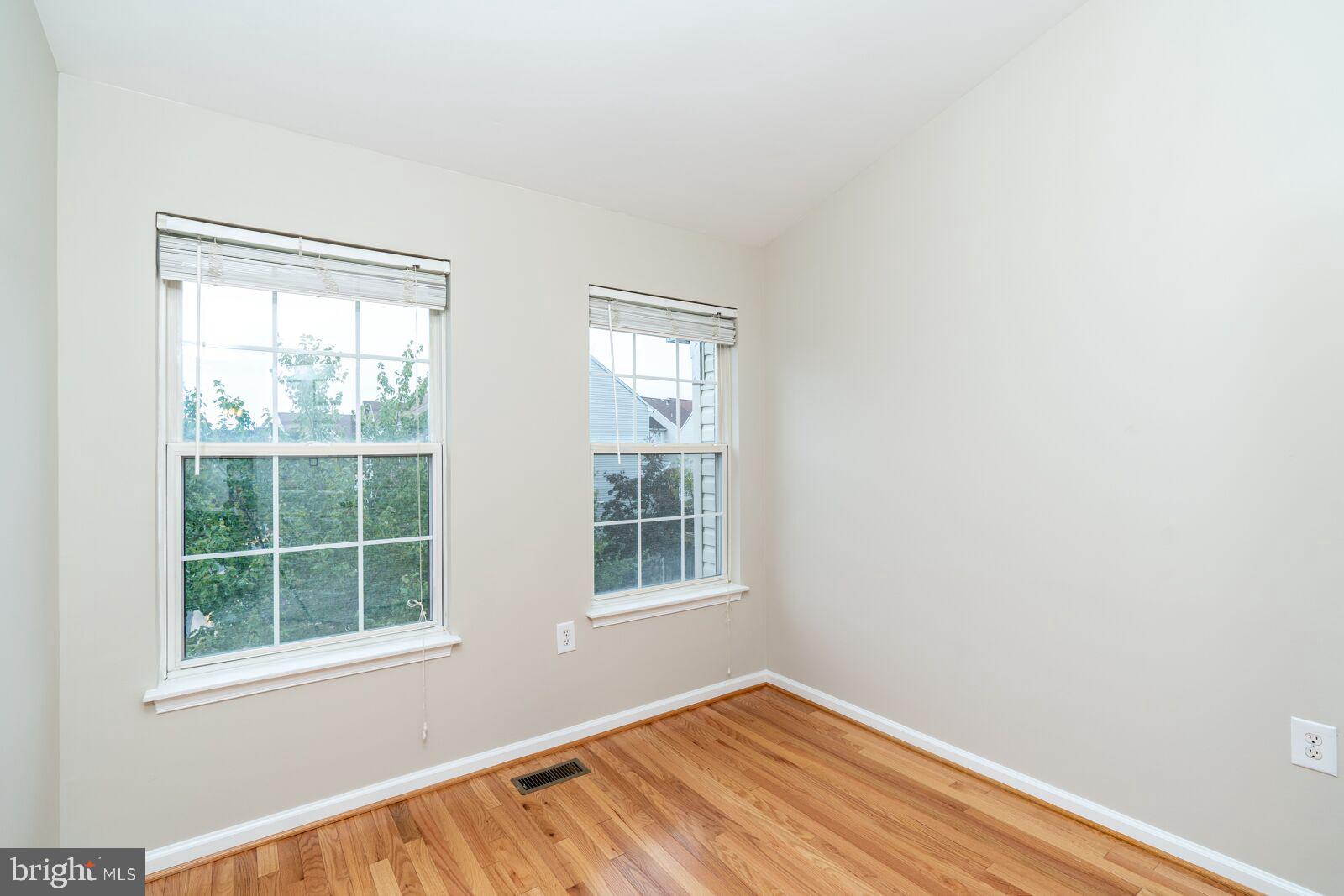 BRYARTON - Residential Lease