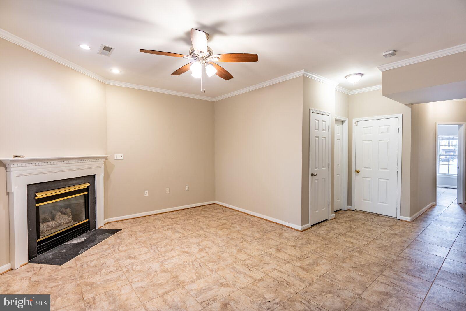 BRYARTON - Residential Lease