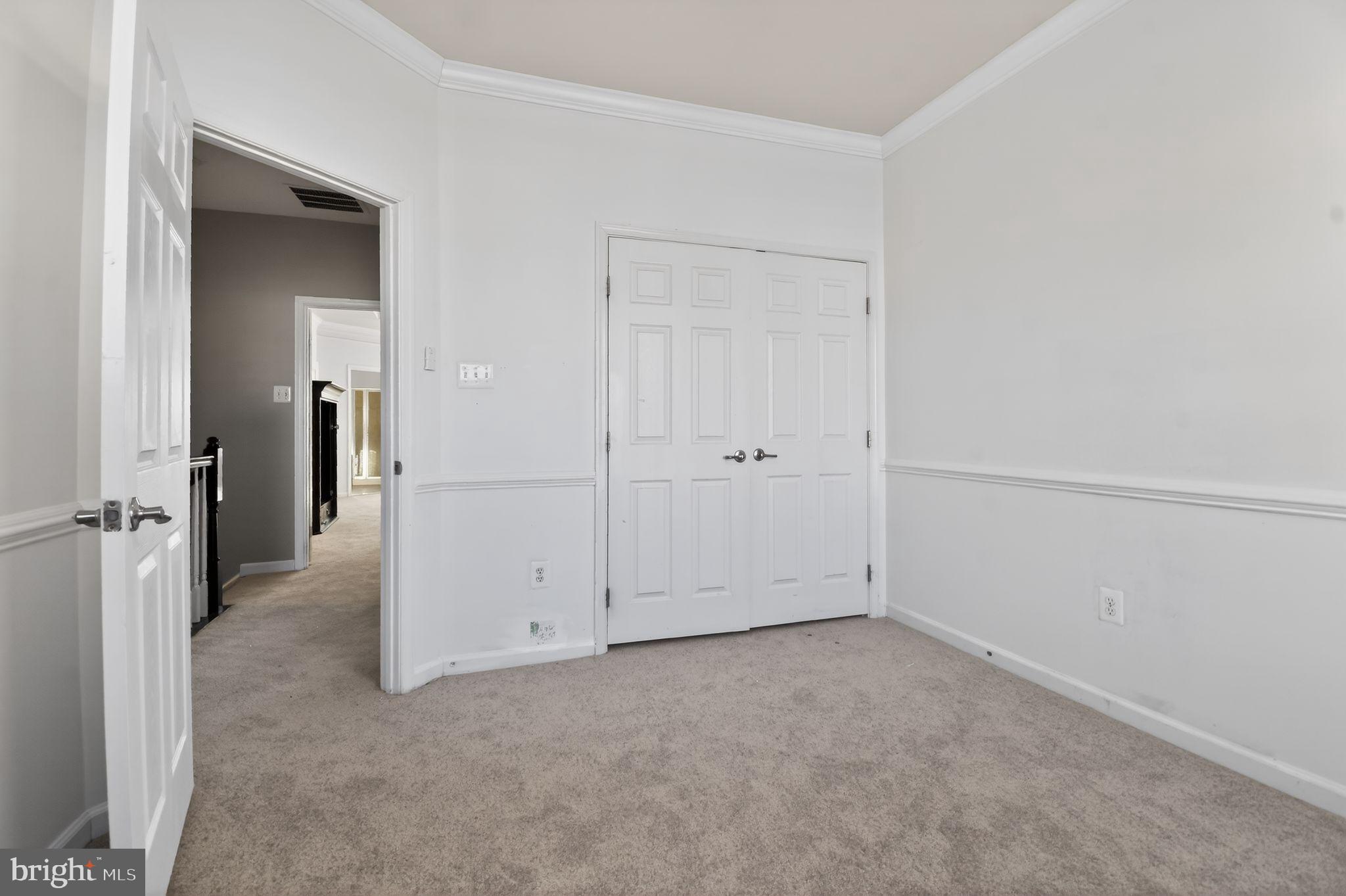 BEACH TREE - Residential Lease