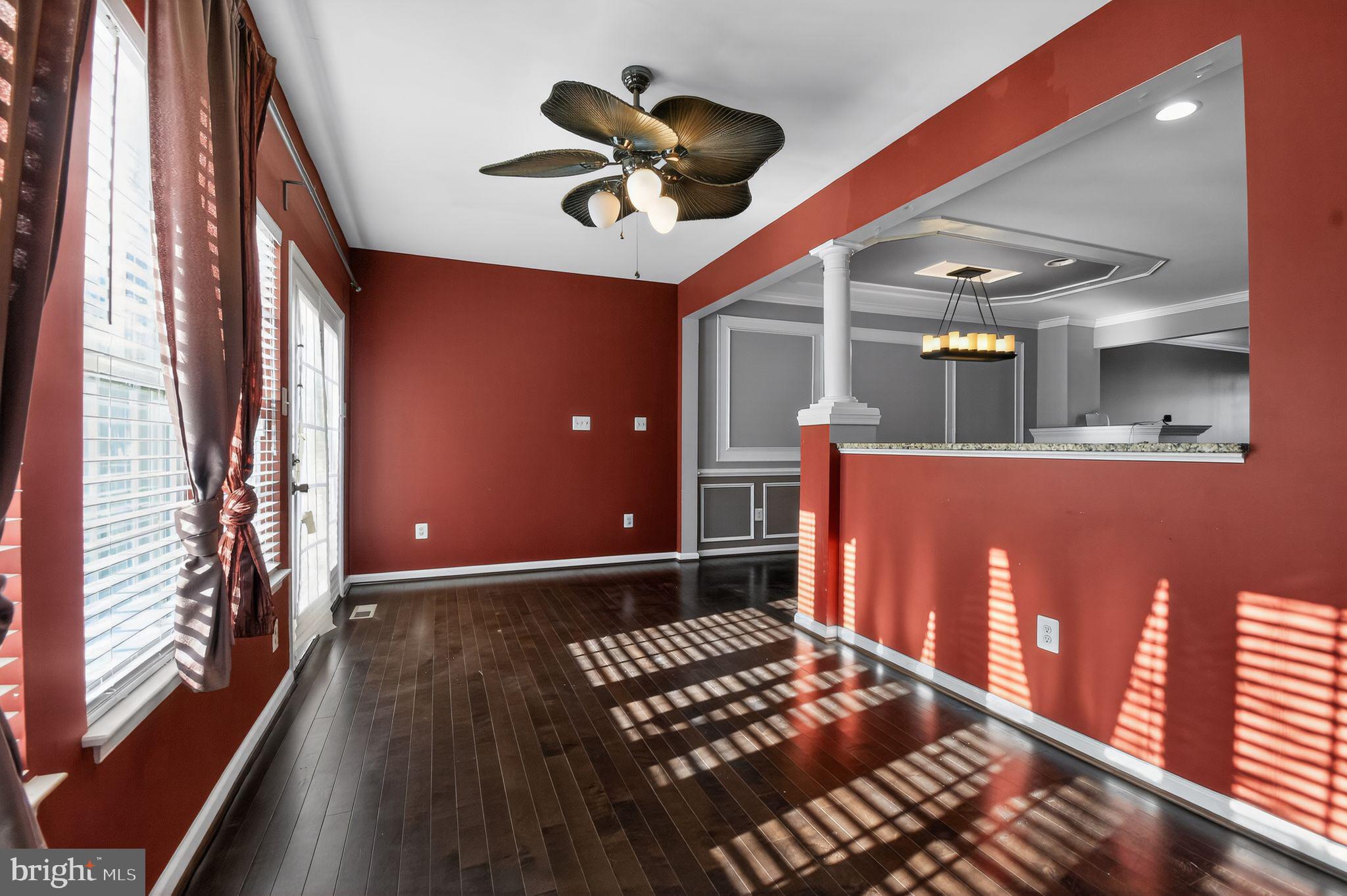 BEACH TREE - Residential Lease