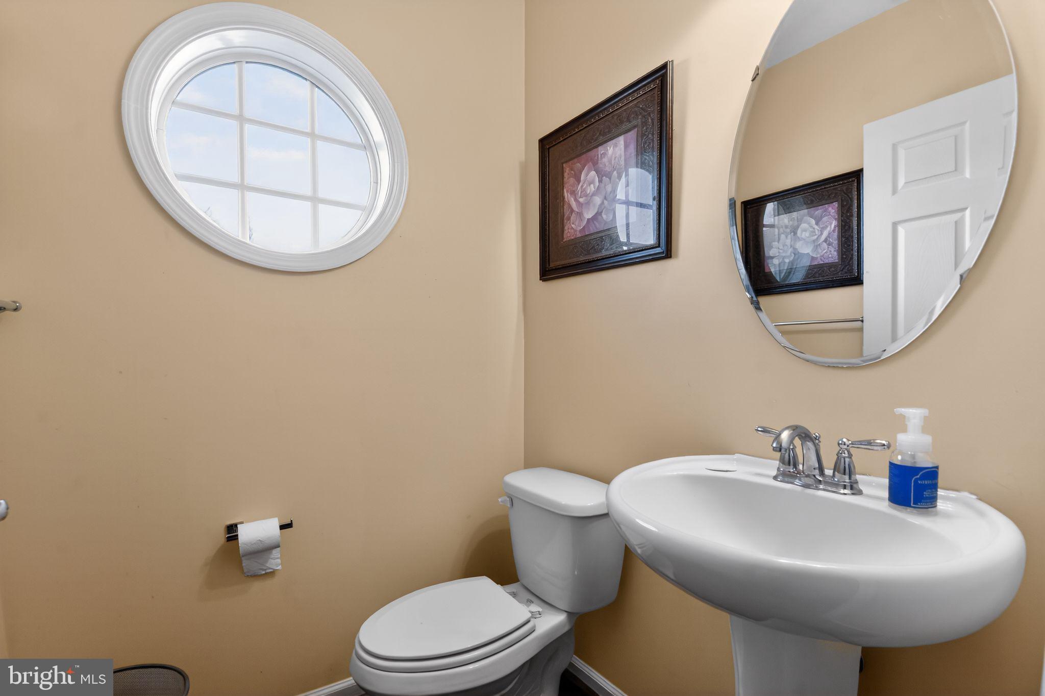 BEACH TREE - Residential Lease