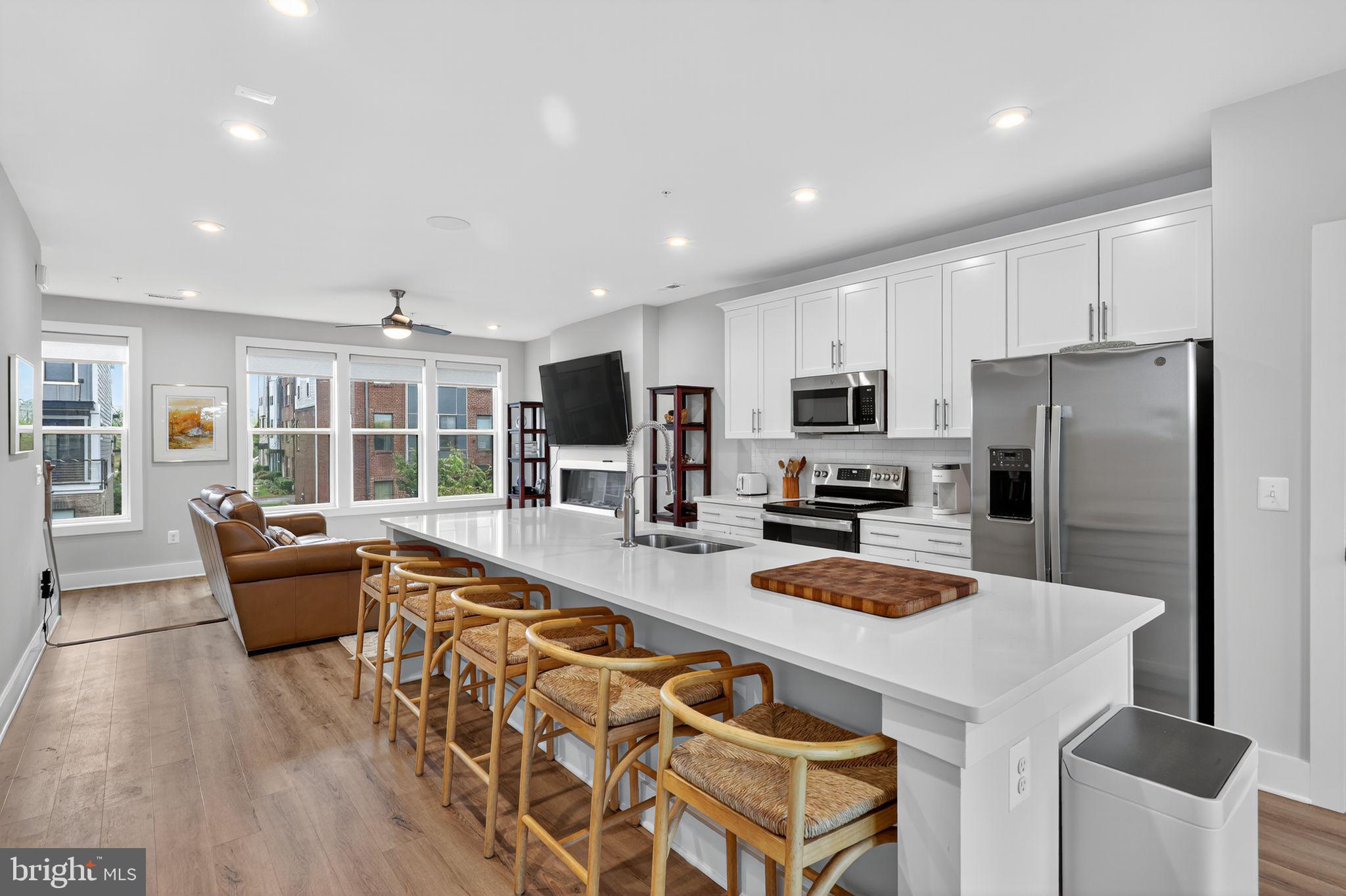 5268 OLD MAIN STREET C 303