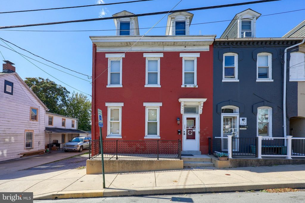 Photo of 284 S 4th Street, COLUMBIA, PA 17512 (MLS # PALA2058888)