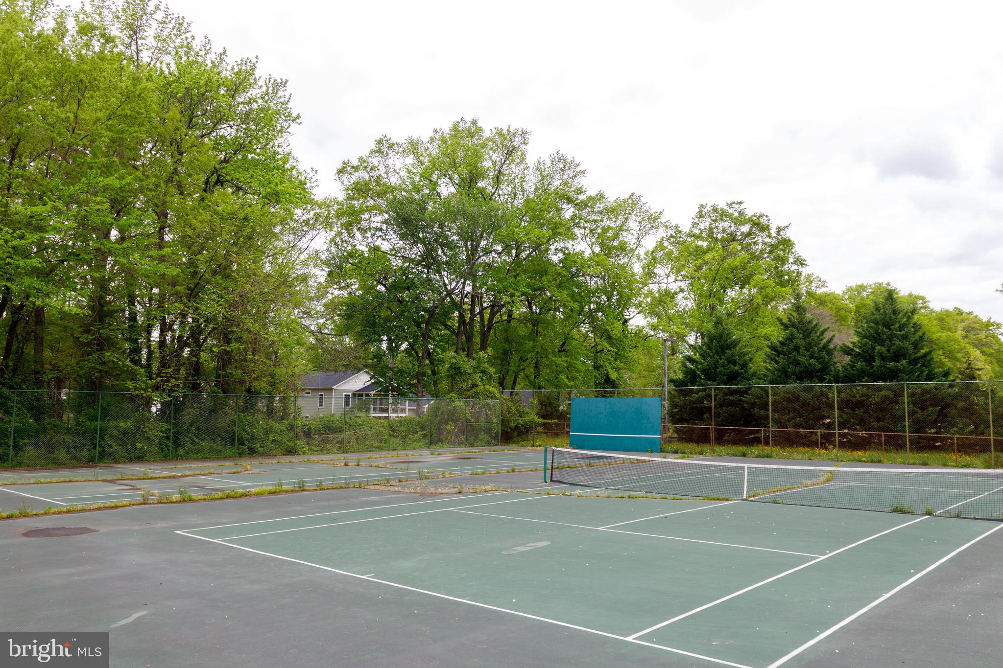 SEQUOYAH - Residential