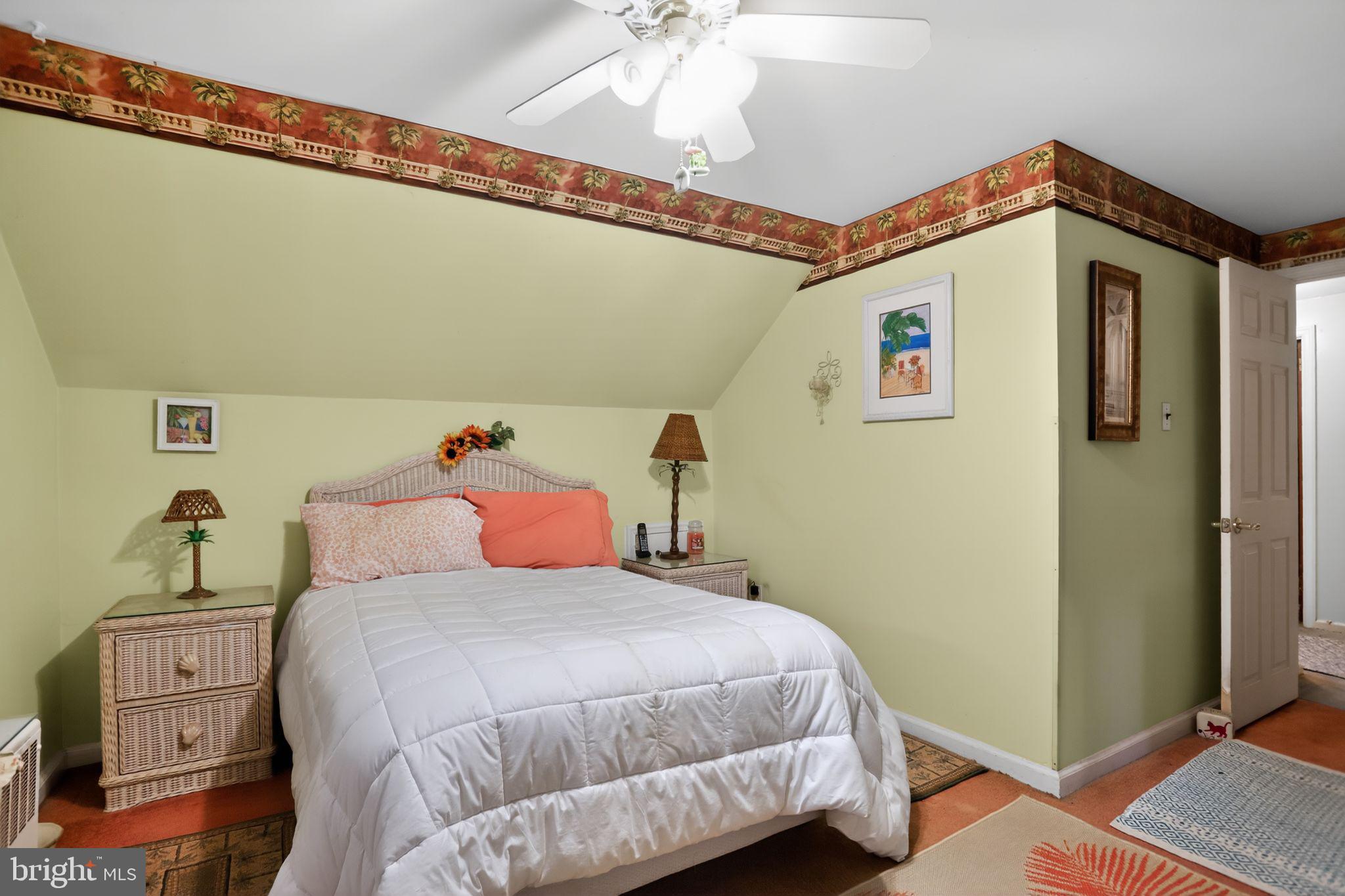 HUNTINGDON VALLEY - Residential