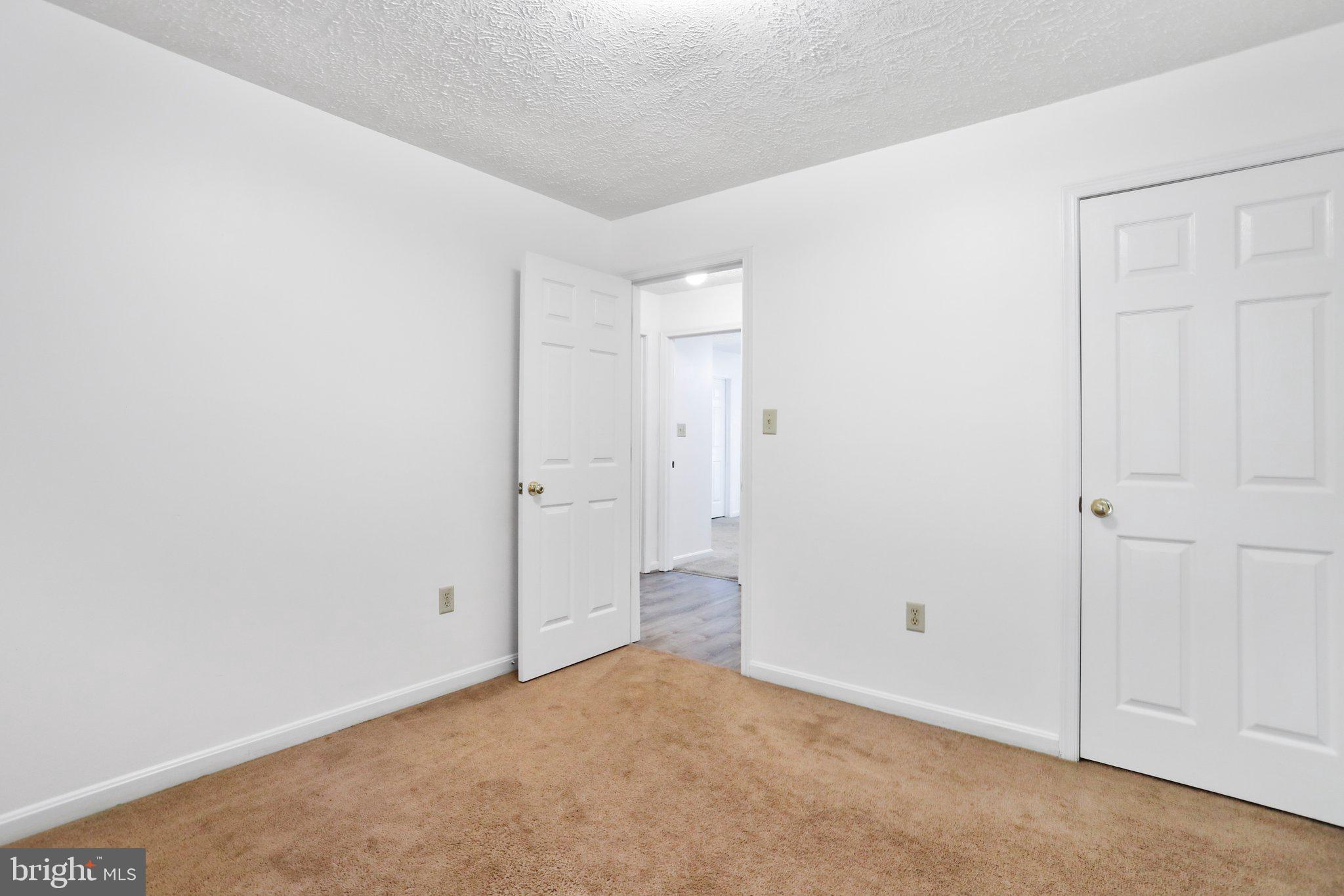 SPRING VALLEY - Residential