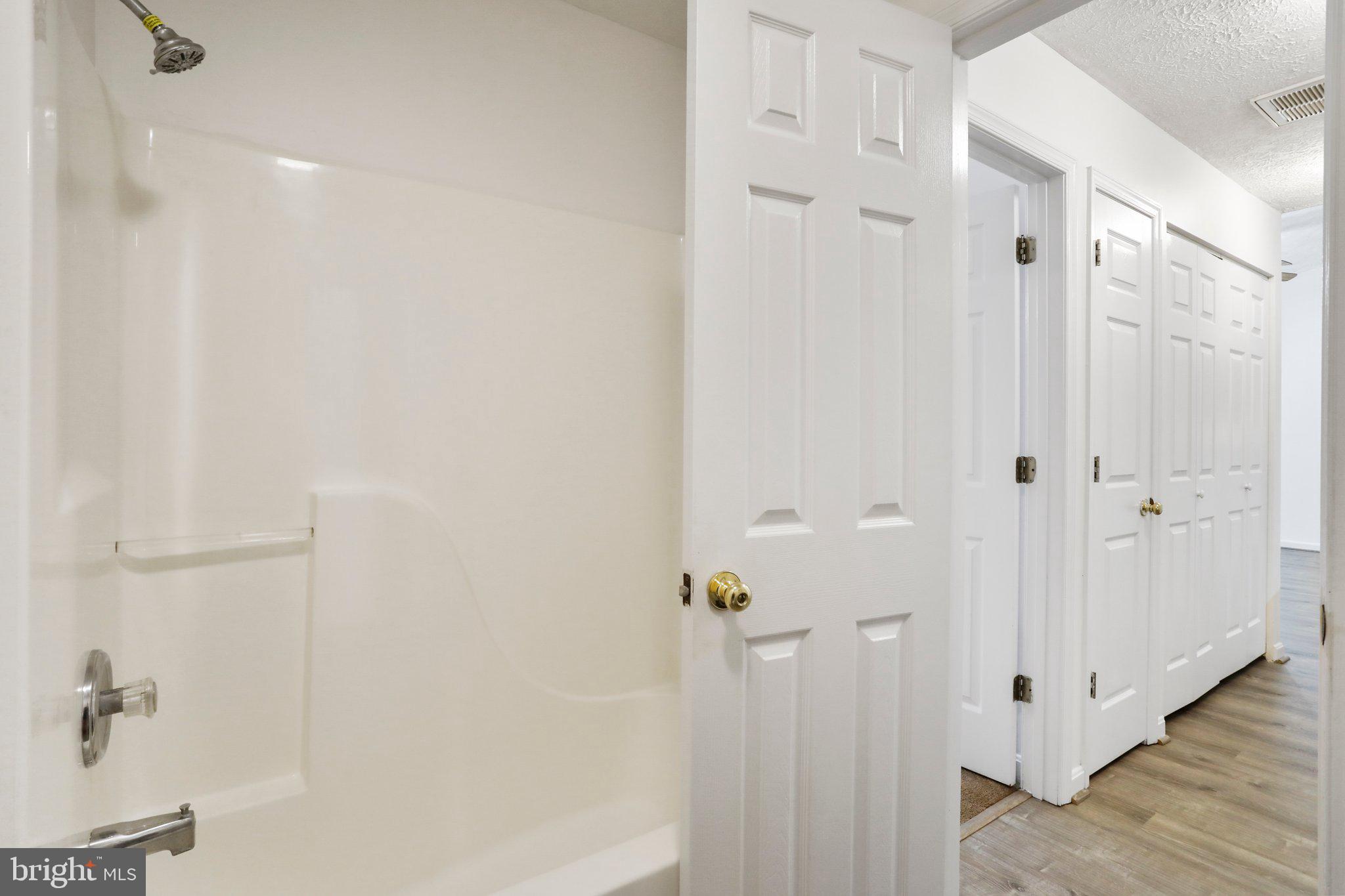 SPRING VALLEY - Residential