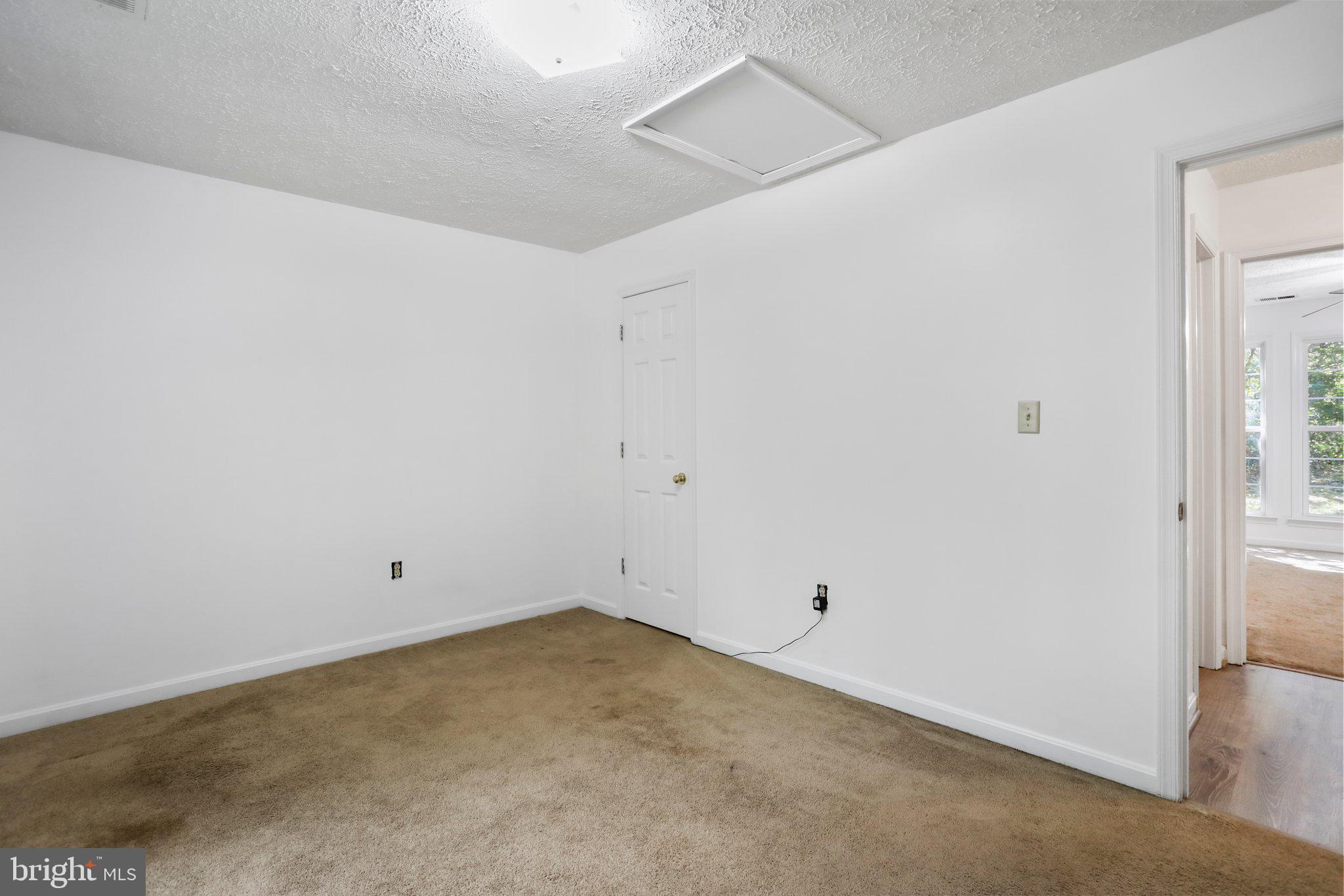 SPRING VALLEY - Residential