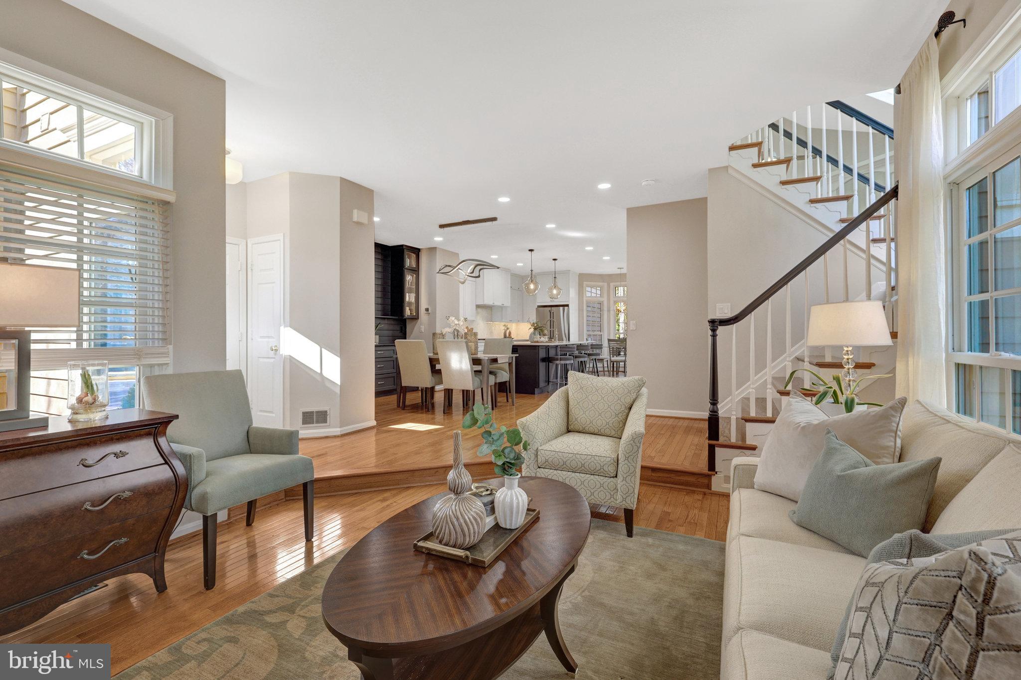 RESTON - Residential