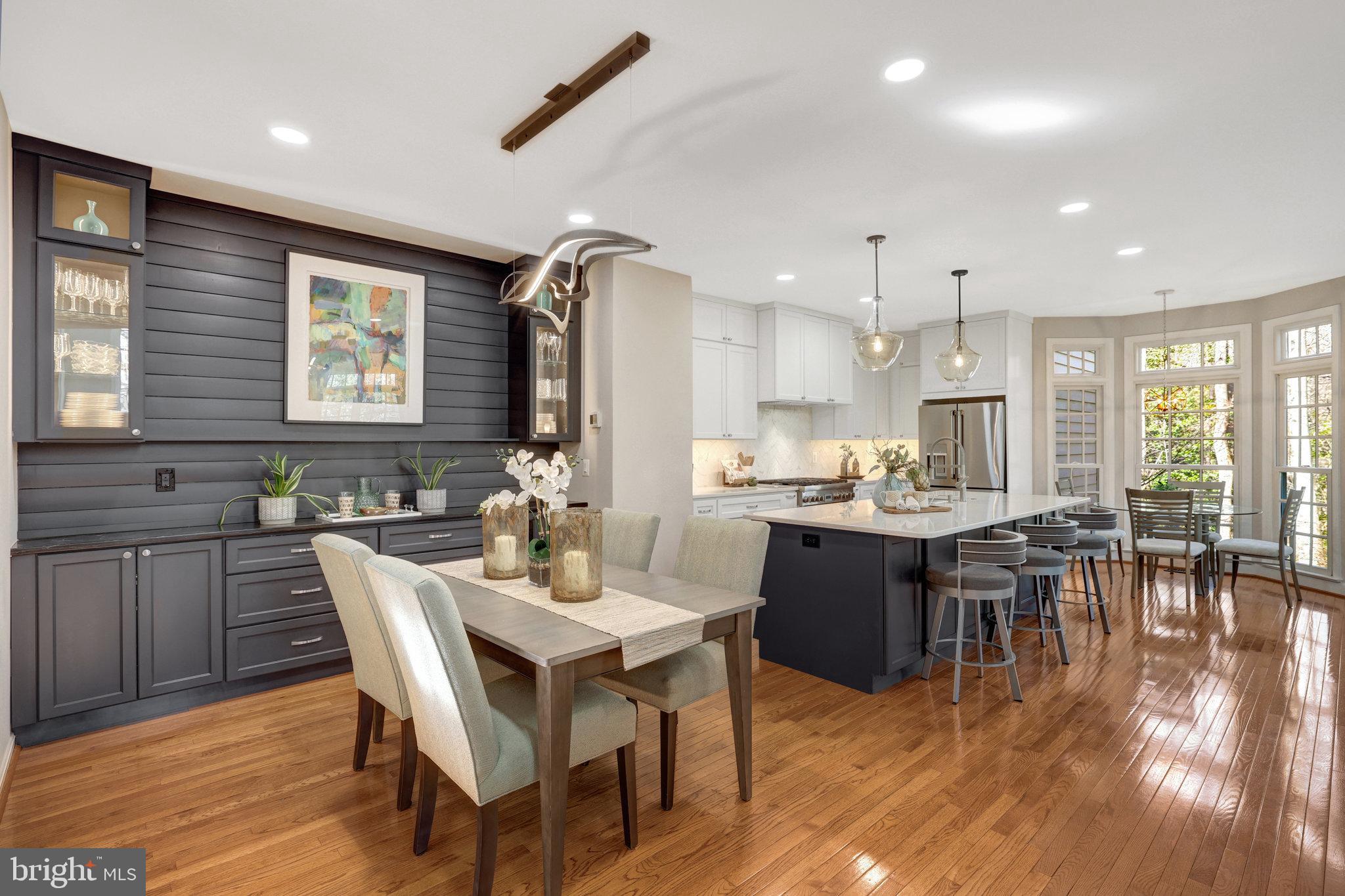 RESTON - Residential