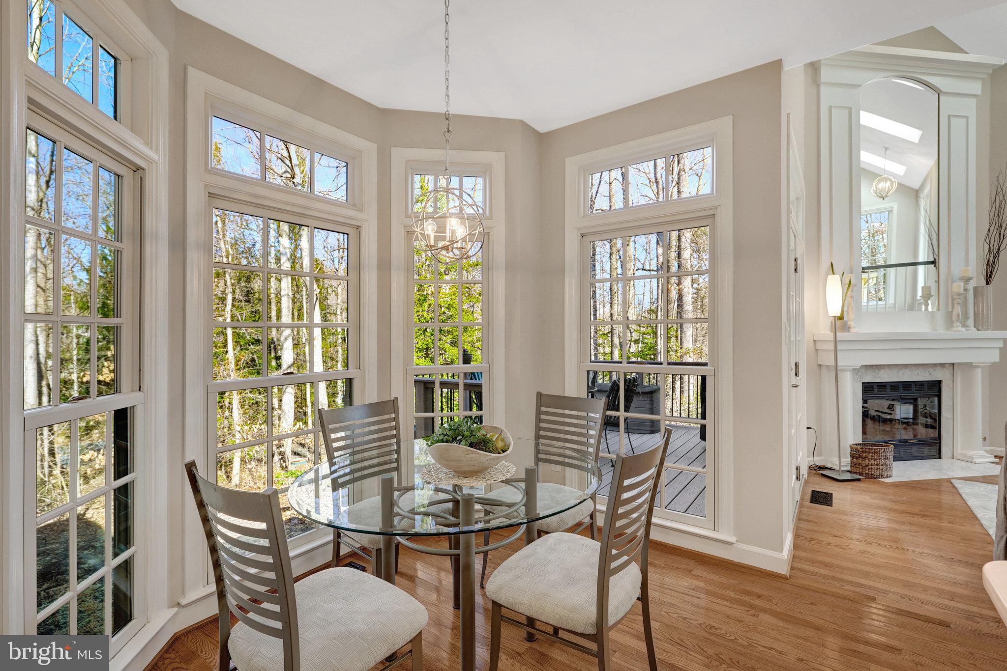 RESTON - Residential