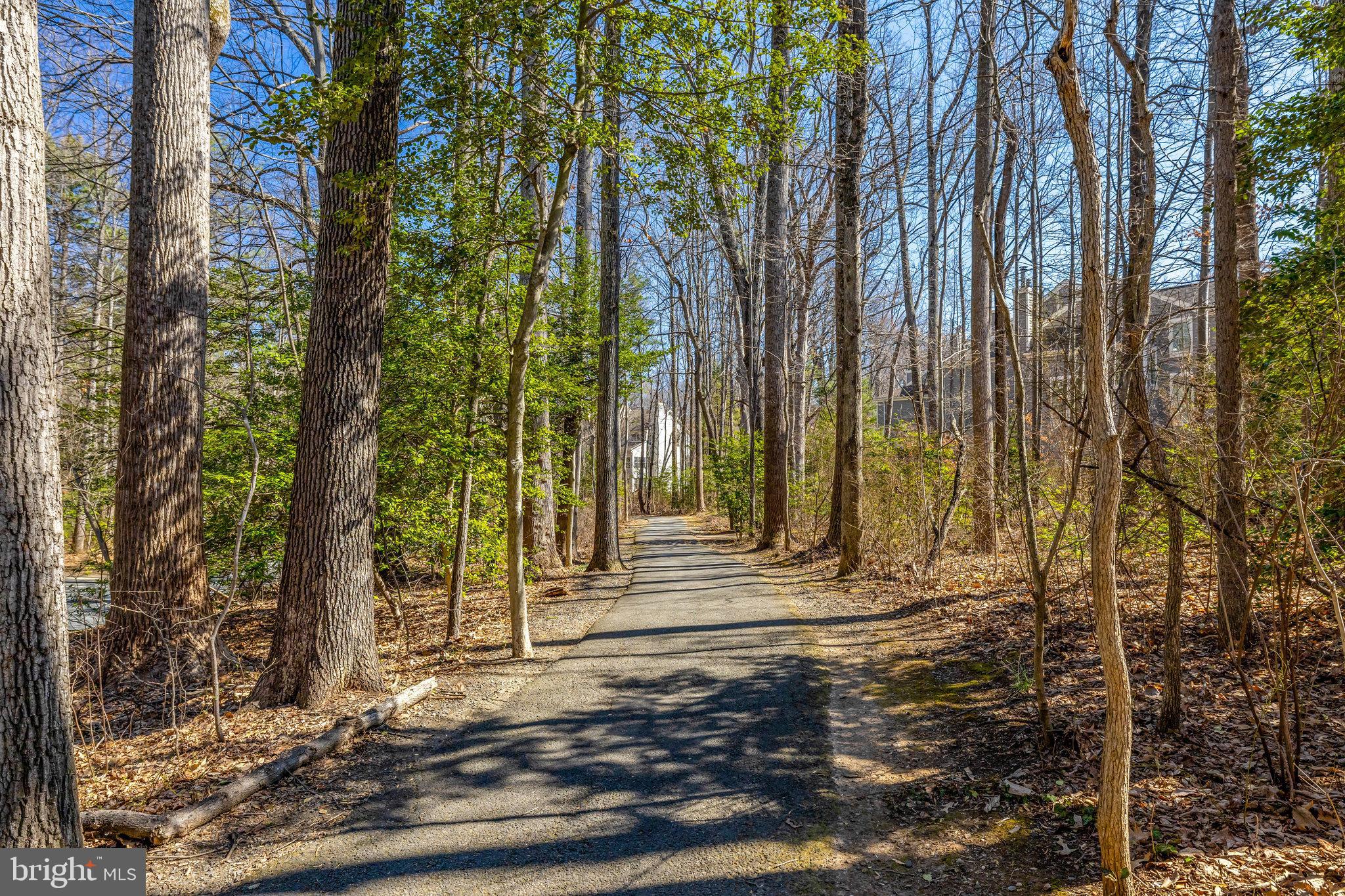 RESTON - Residential