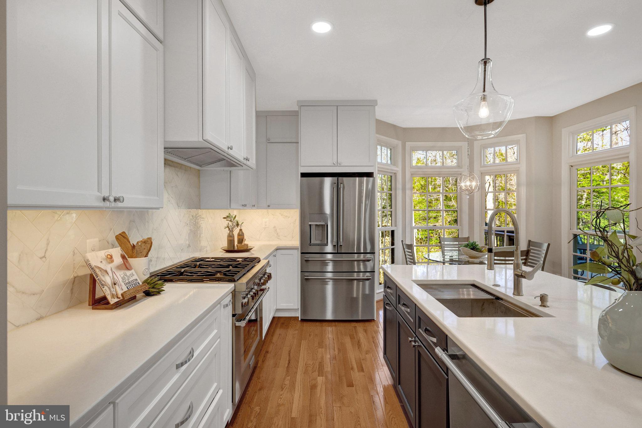 RESTON - Residential