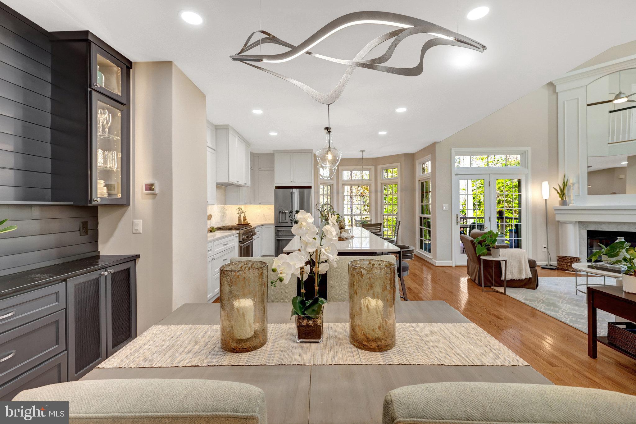 RESTON - Residential