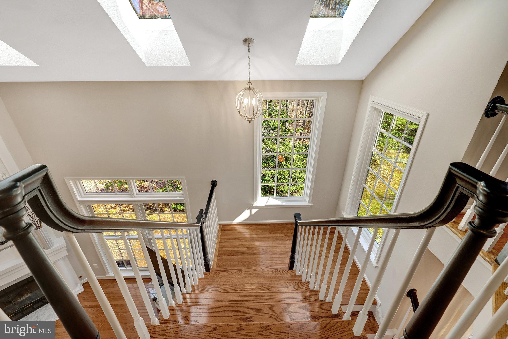RESTON - Residential