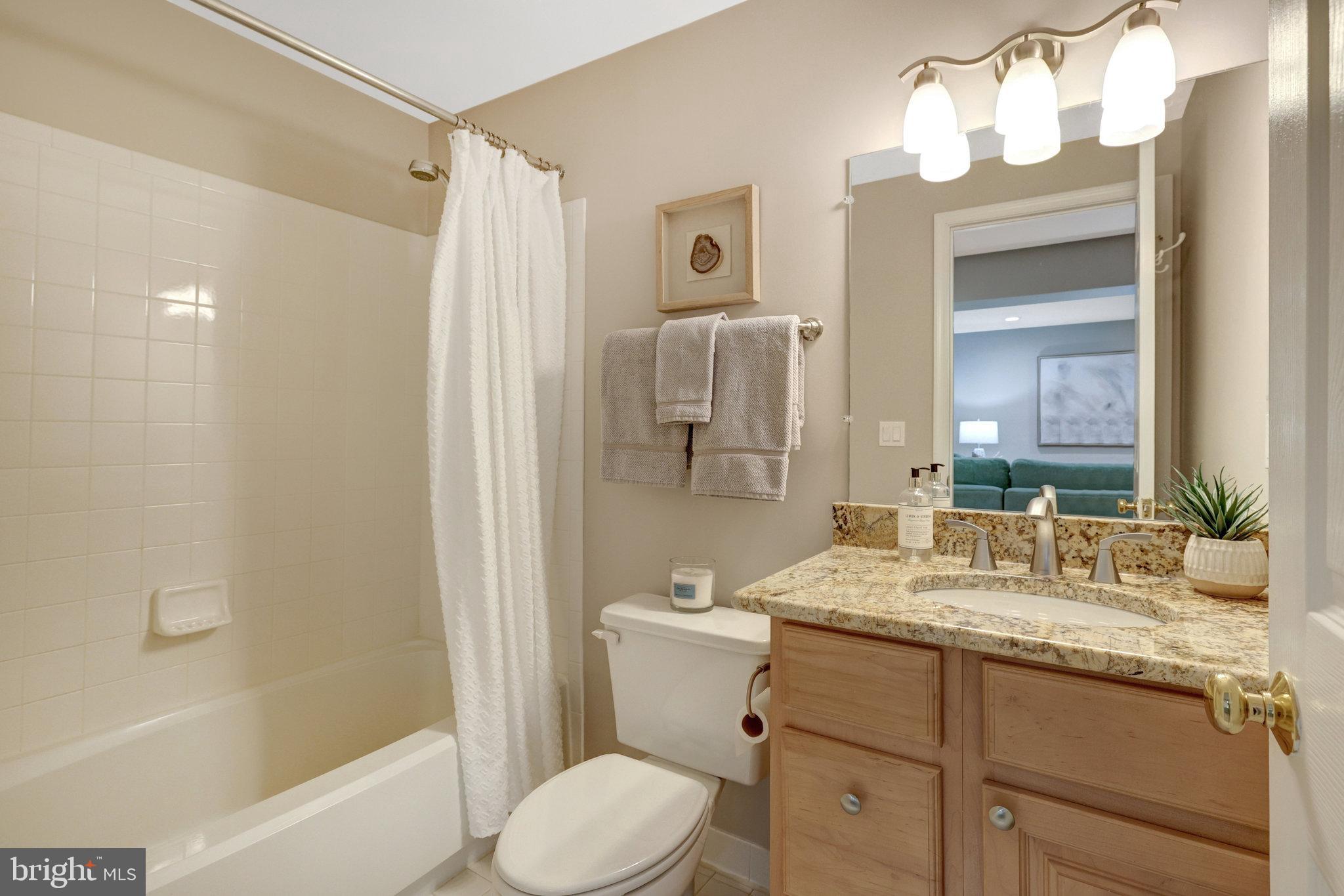 RESTON - Residential