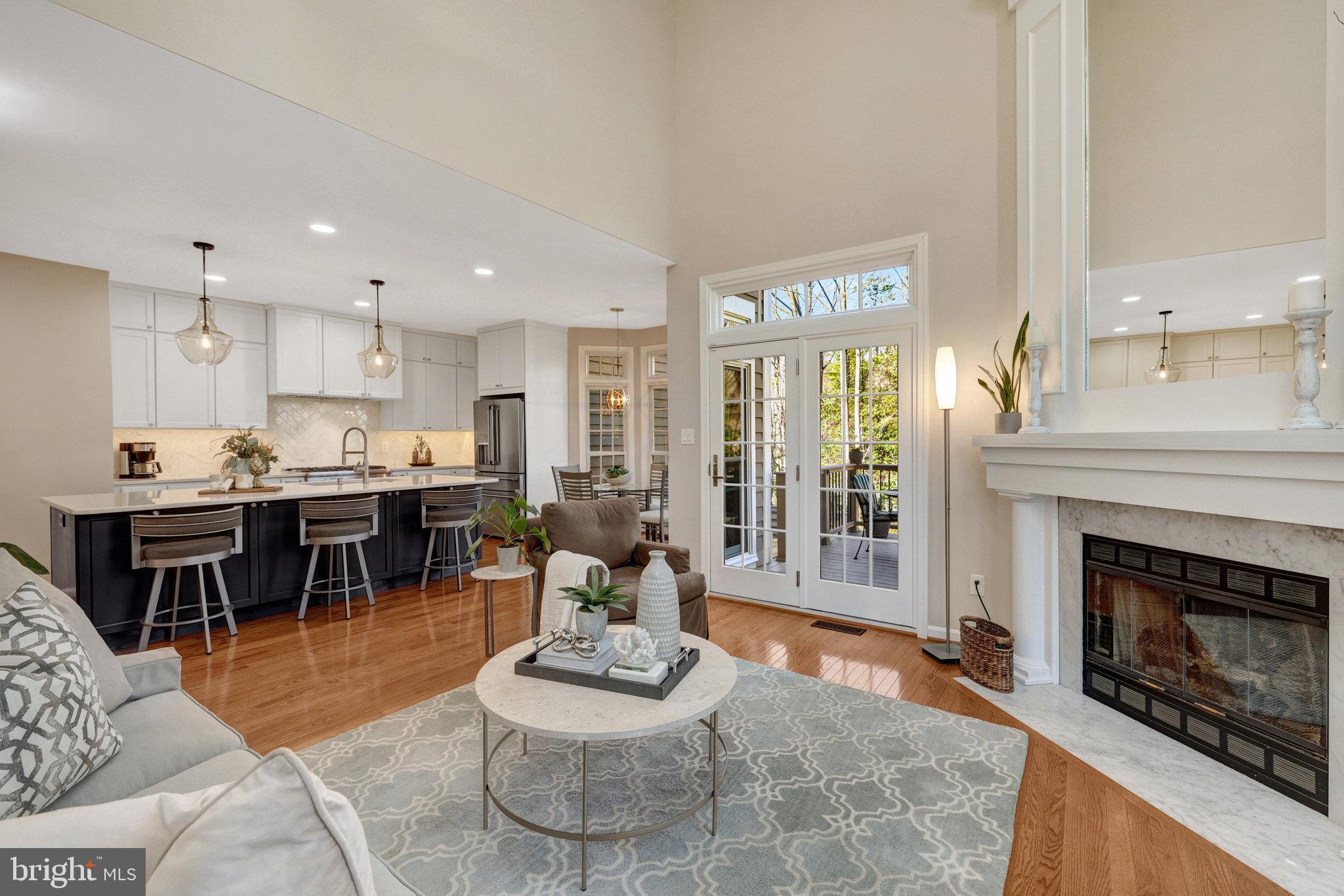 RESTON - Residential
