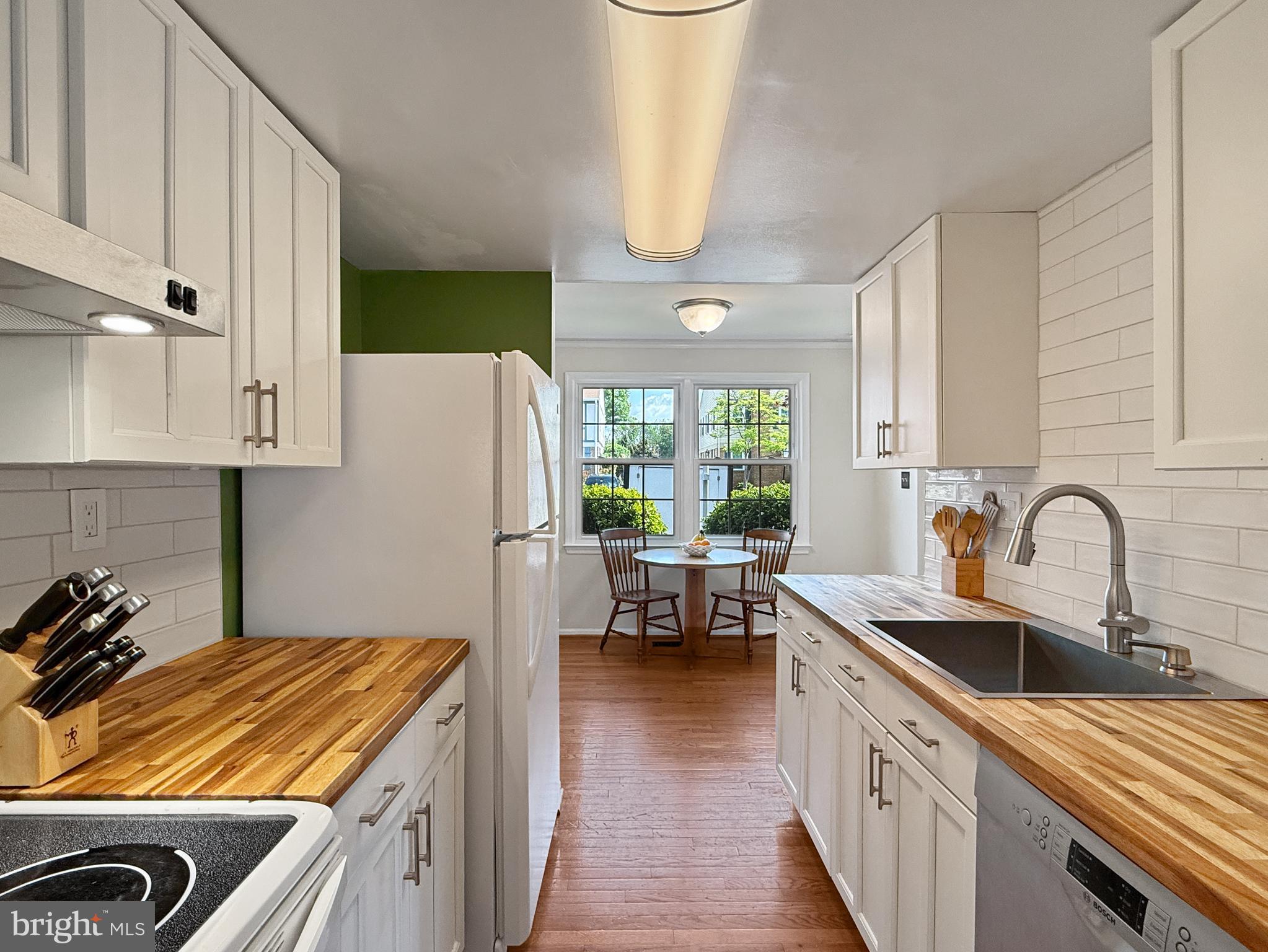 HIGHLANDS OF OLNEY - Residential