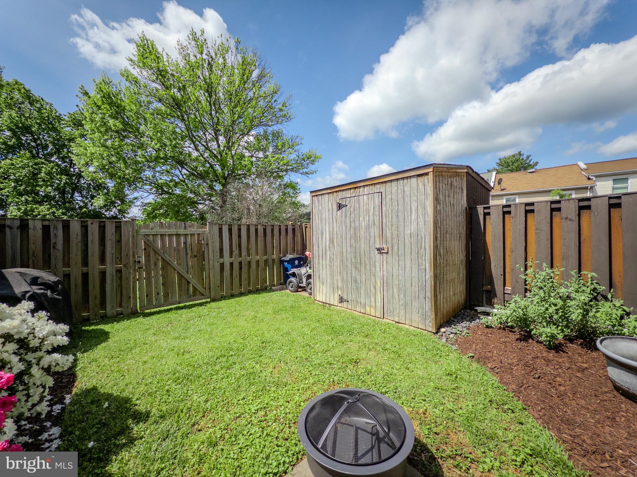 HIGHLANDS OF OLNEY - Residential