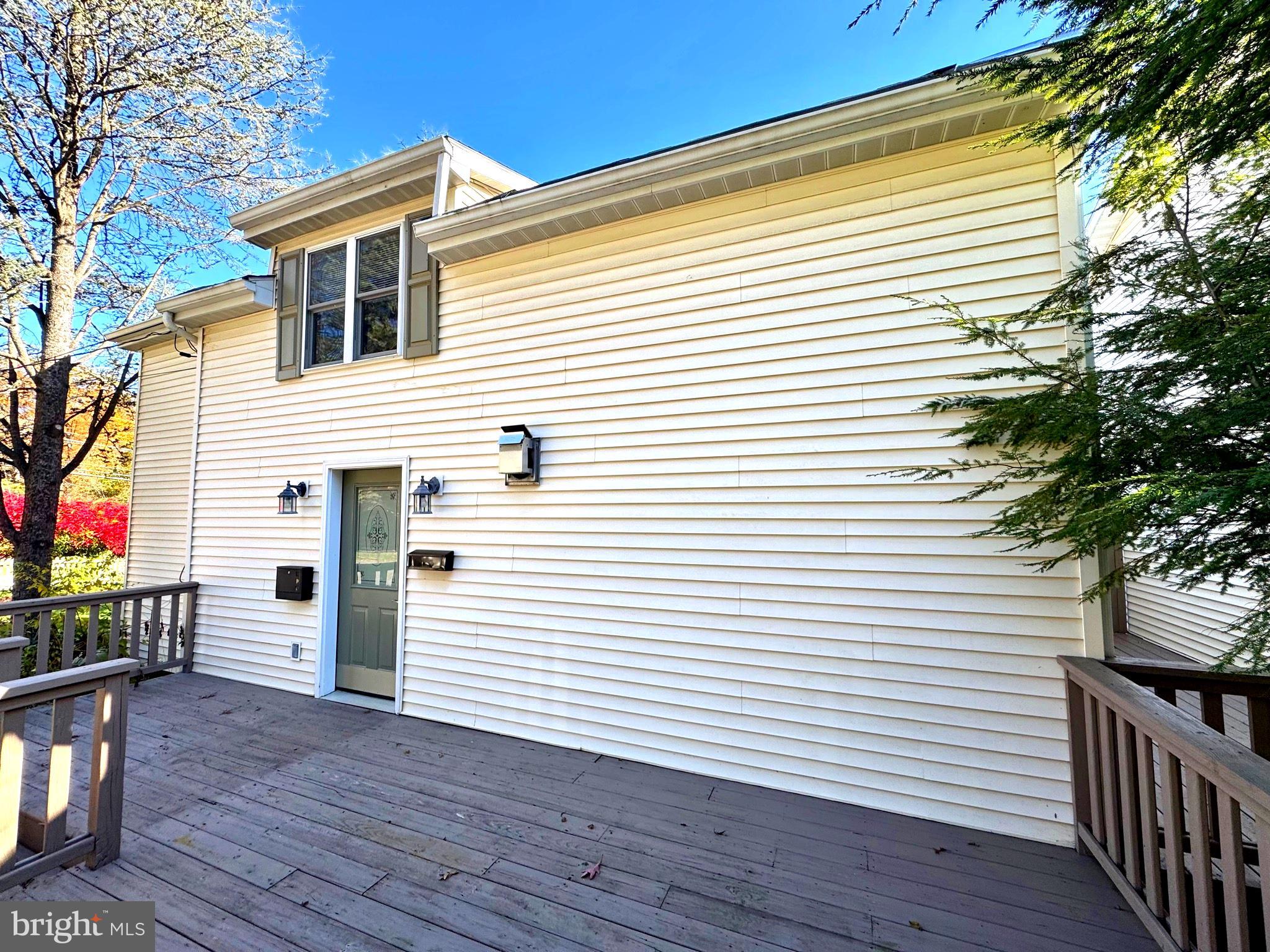 WOODYCREST - Residential