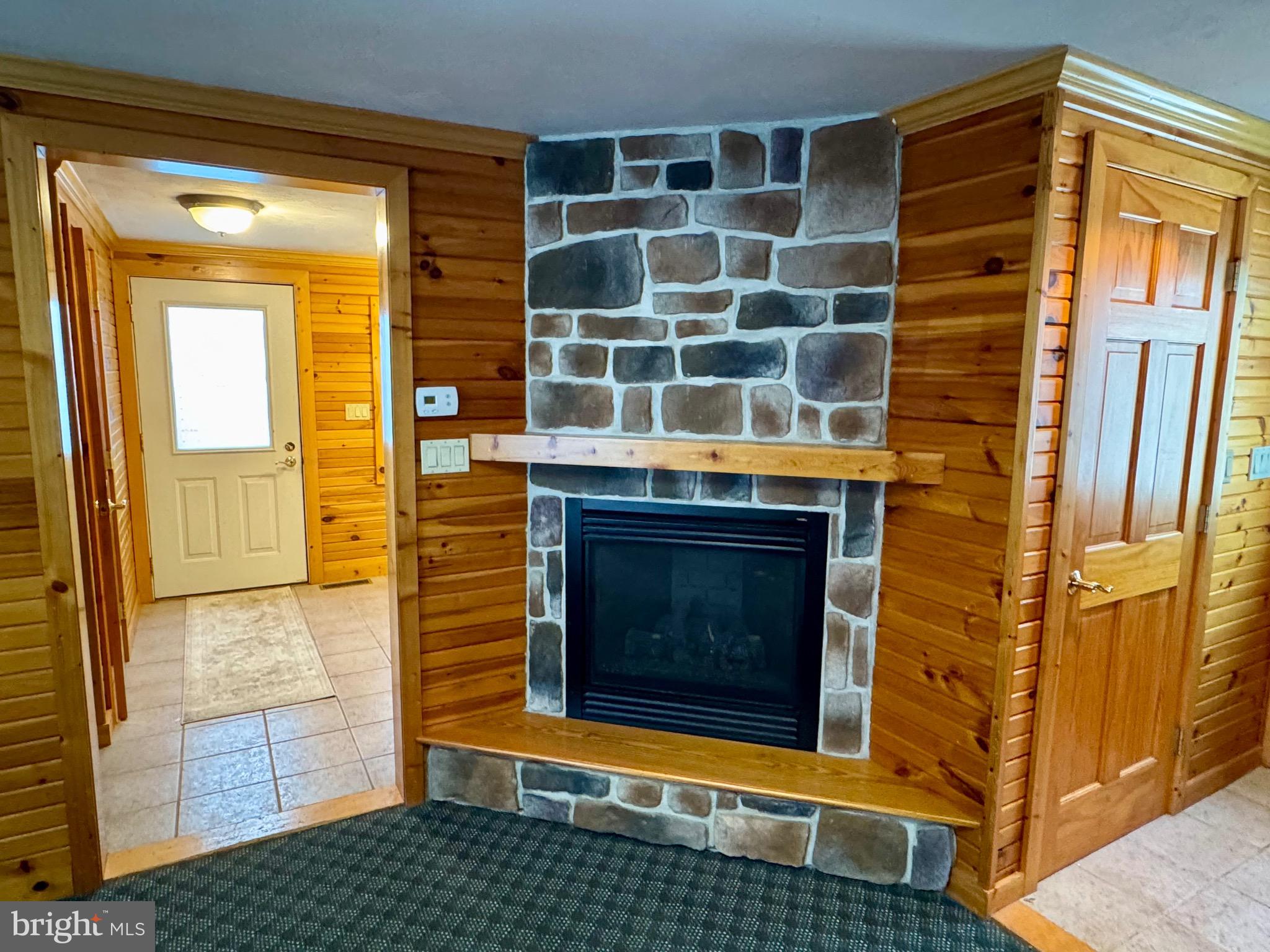 WOODYCREST - Residential