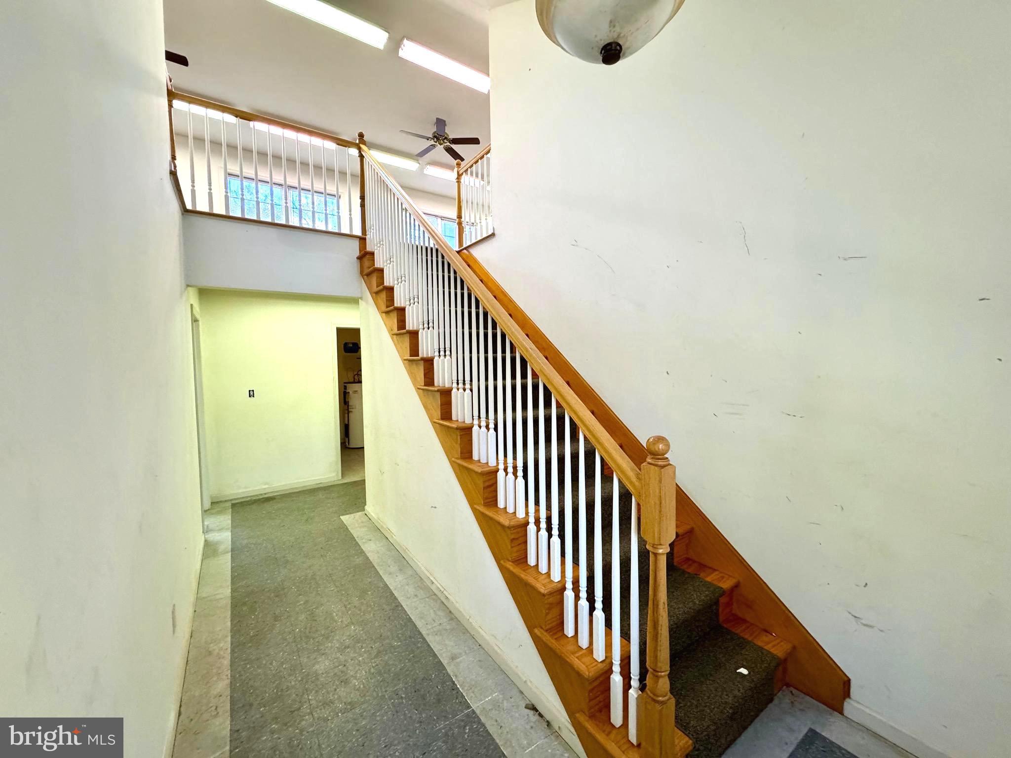 WOODYCREST - Residential