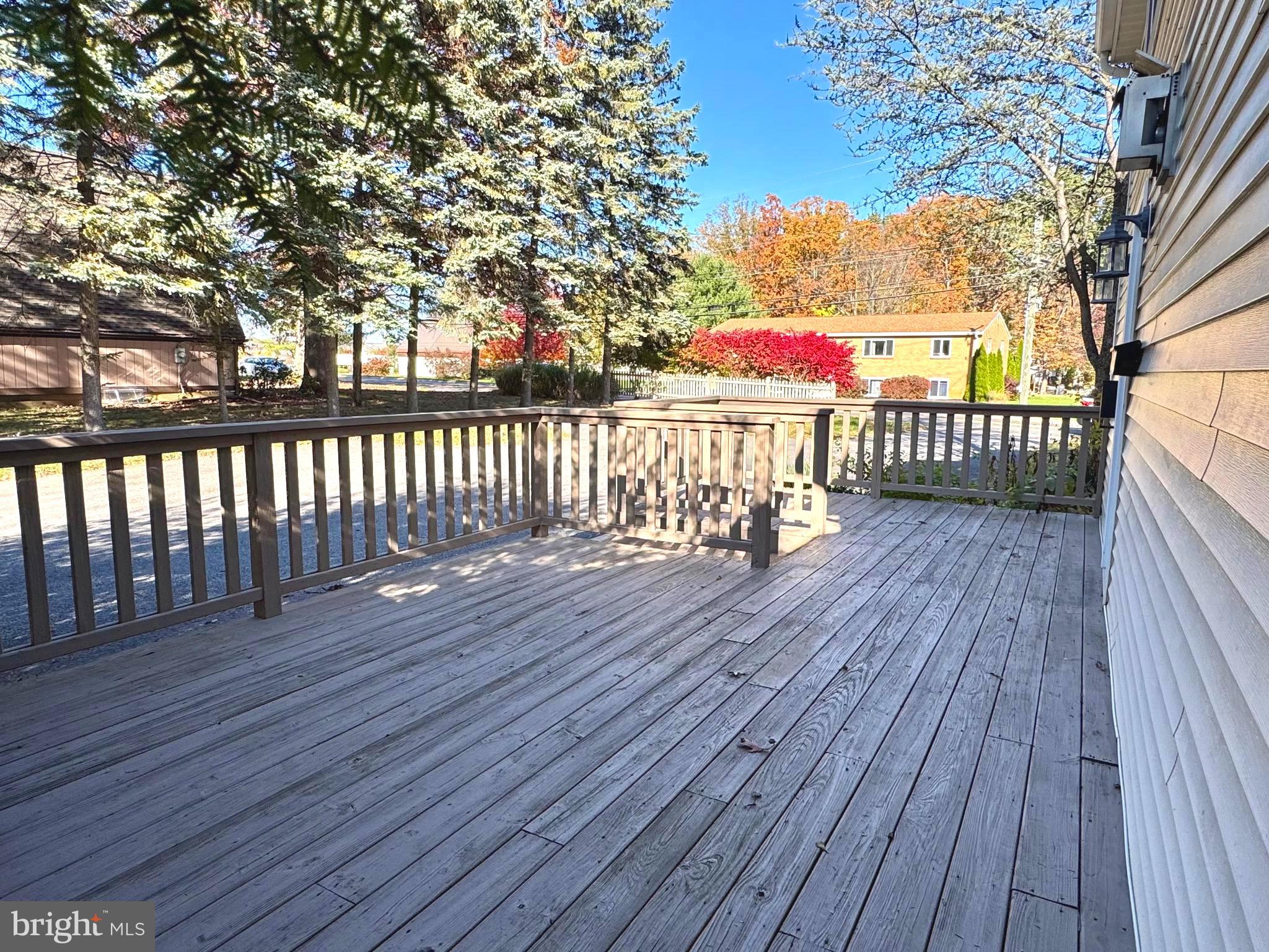 WOODYCREST - Residential