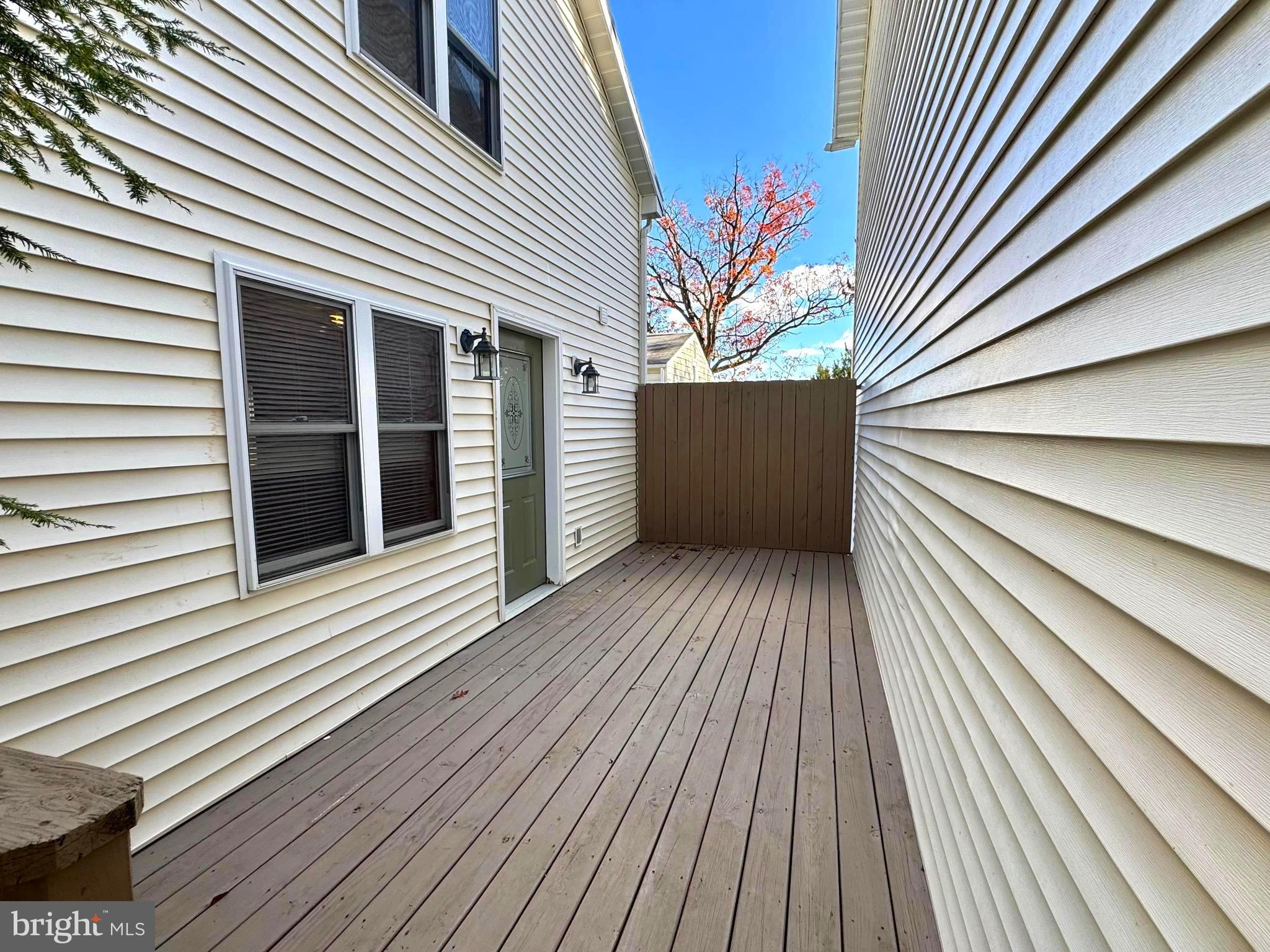 WOODYCREST - Residential