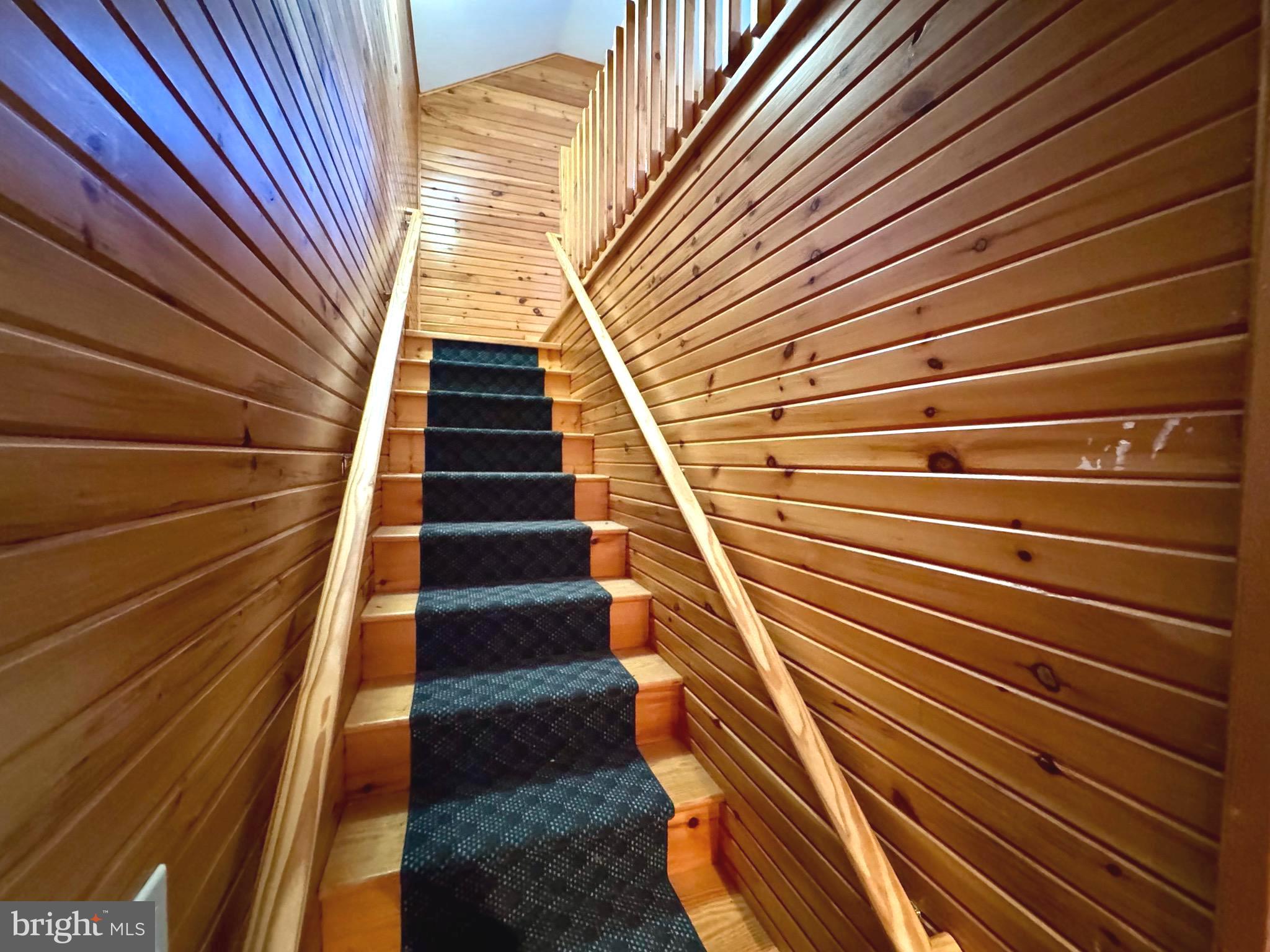 WOODYCREST - Residential