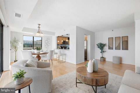 Photo of 900 N Stafford Street #1719, ARLINGTON, VA 22203 (MLS # VAAR2079526)