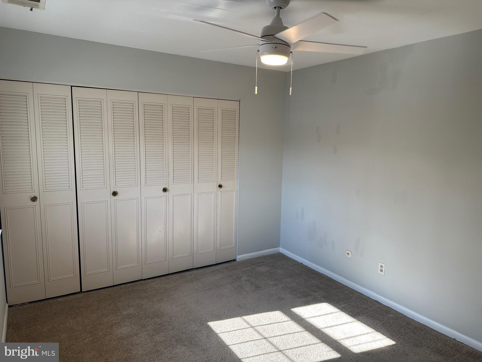 EAST FALLS - Residential