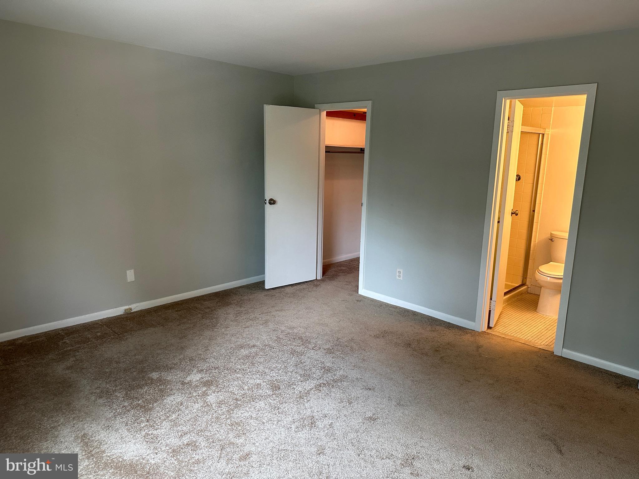 EAST FALLS - Residential