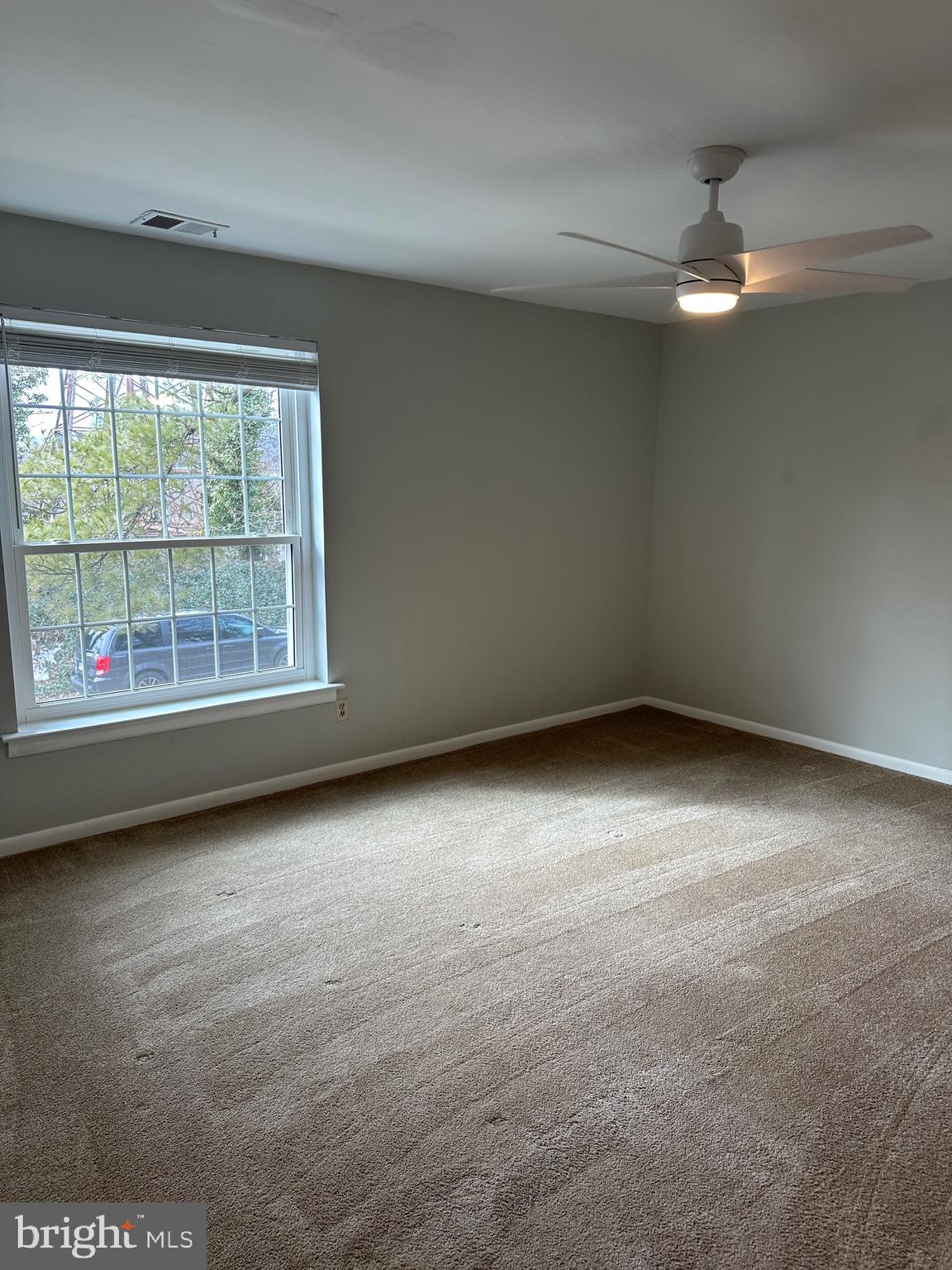 EAST FALLS - Residential