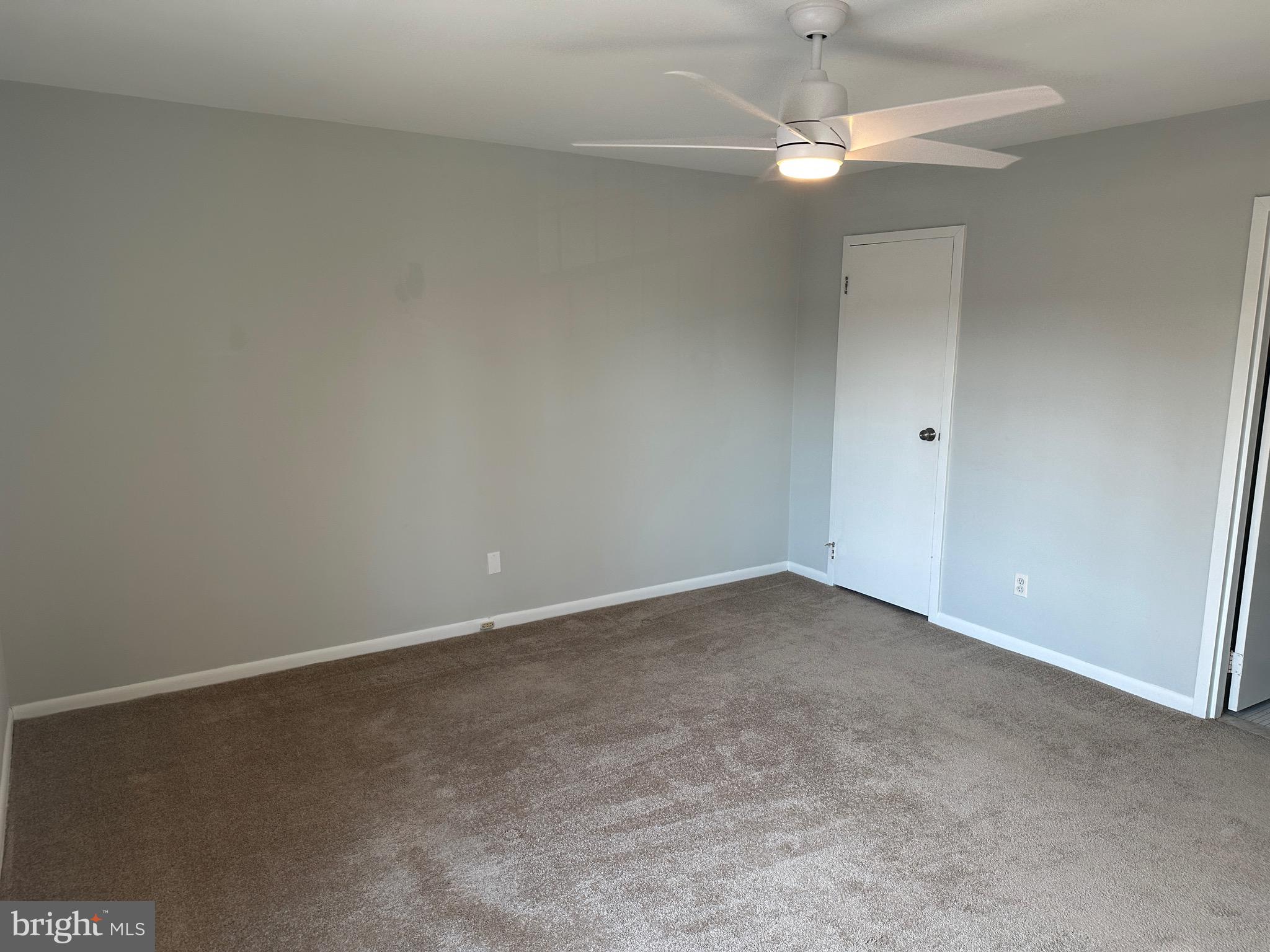 EAST FALLS - Residential