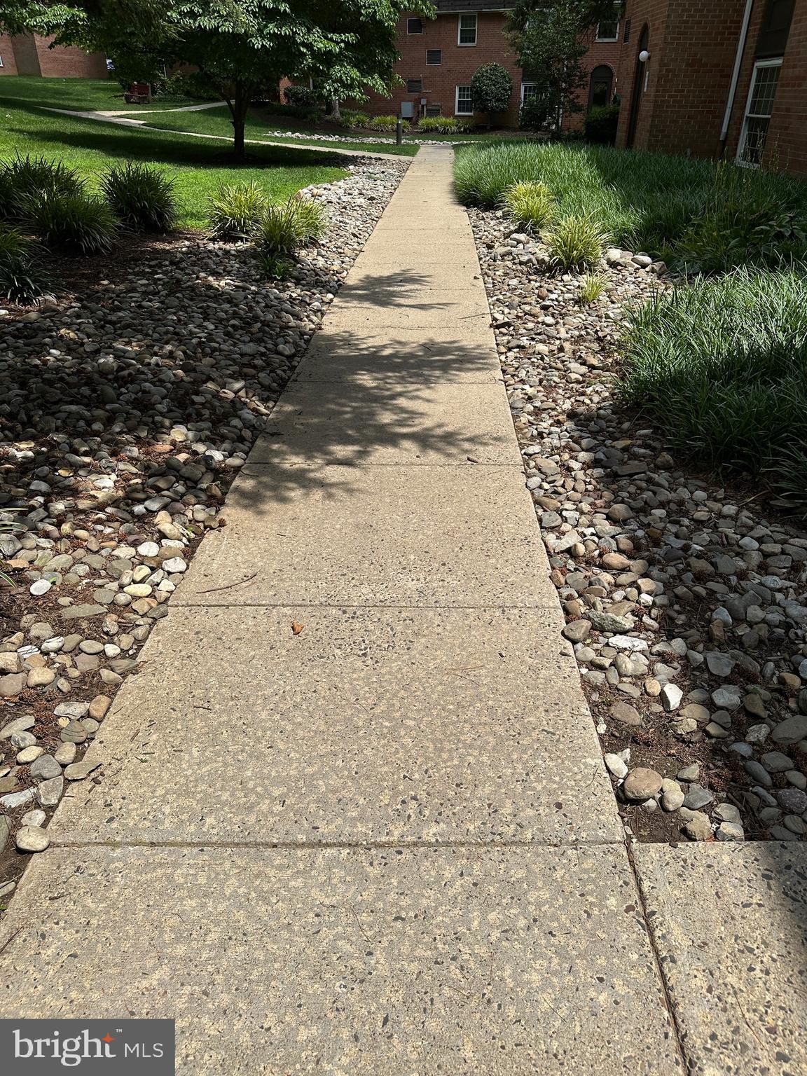 EAST FALLS - Residential