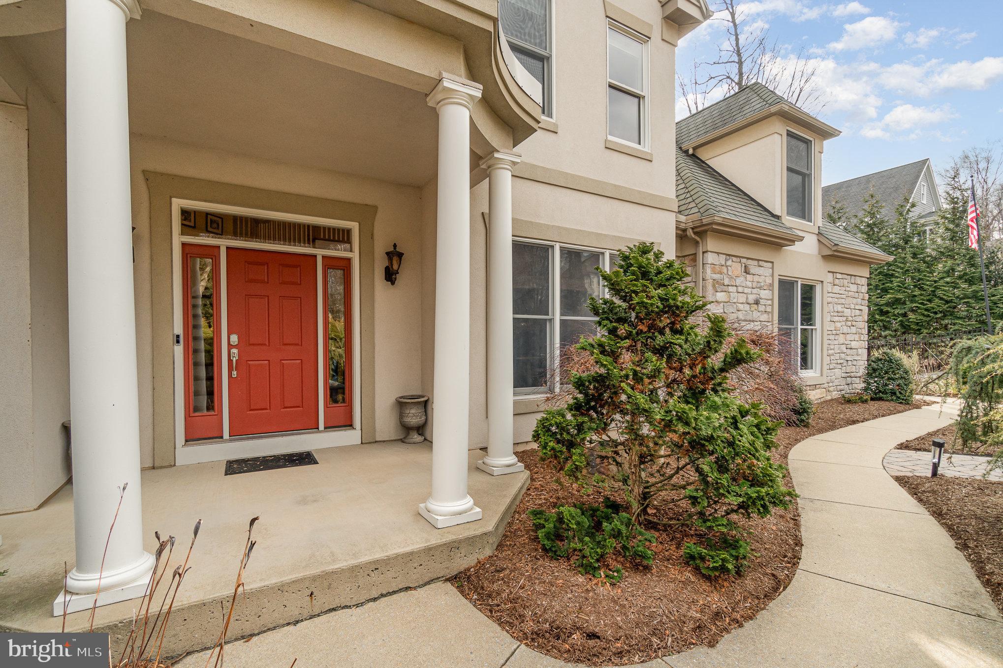 479 ENGLISH IVY COURT