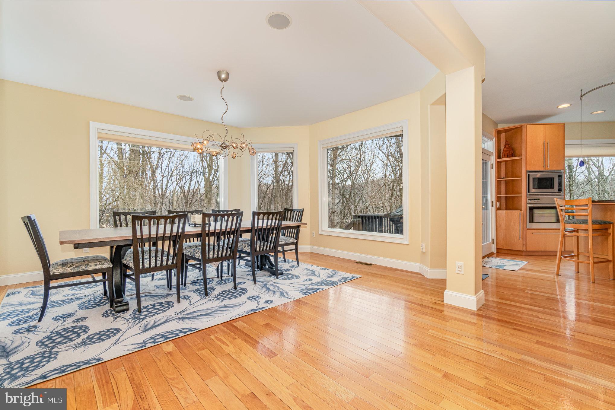 DERRY WOODS - Residential