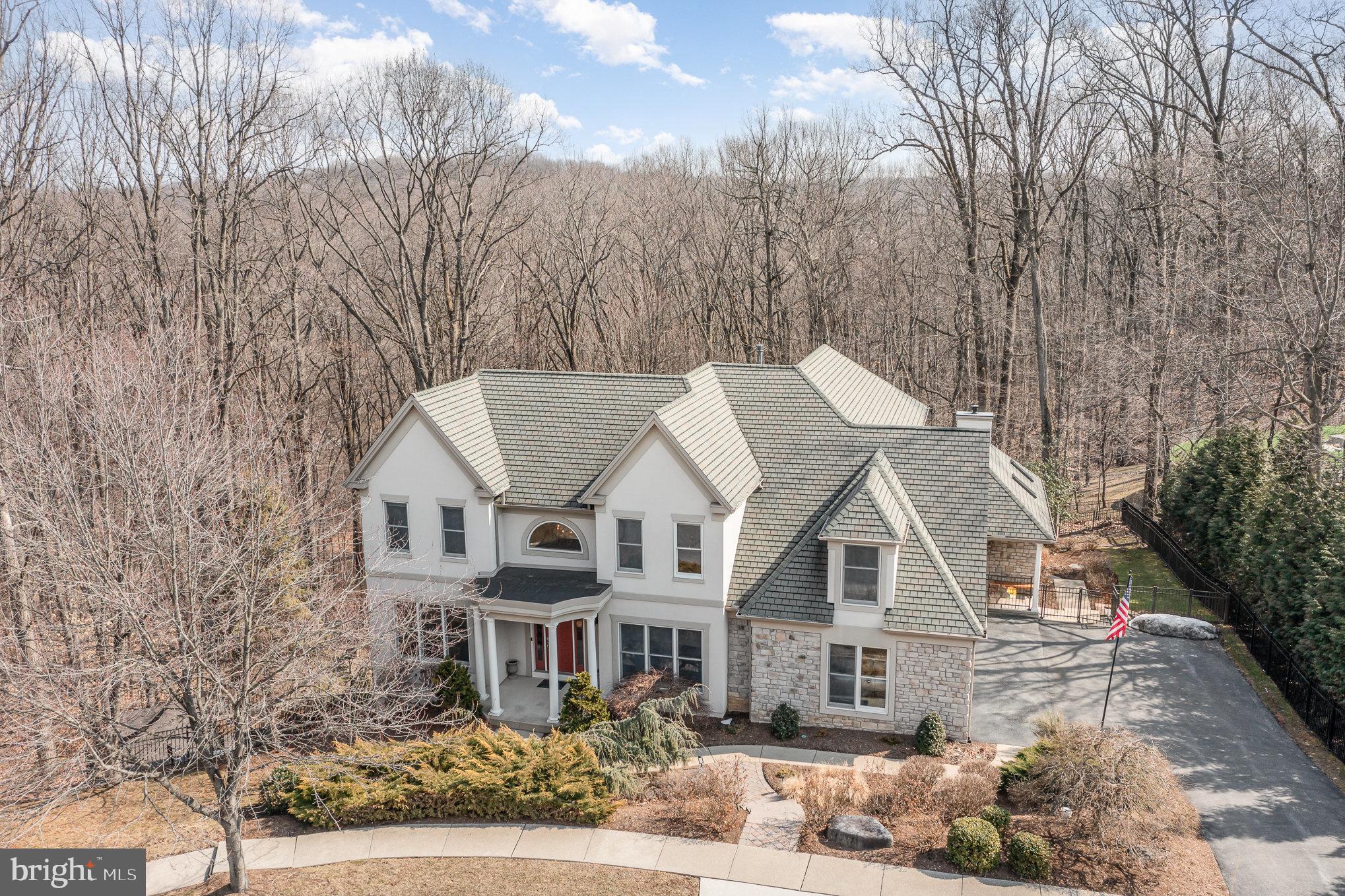 DERRY WOODS - Residential