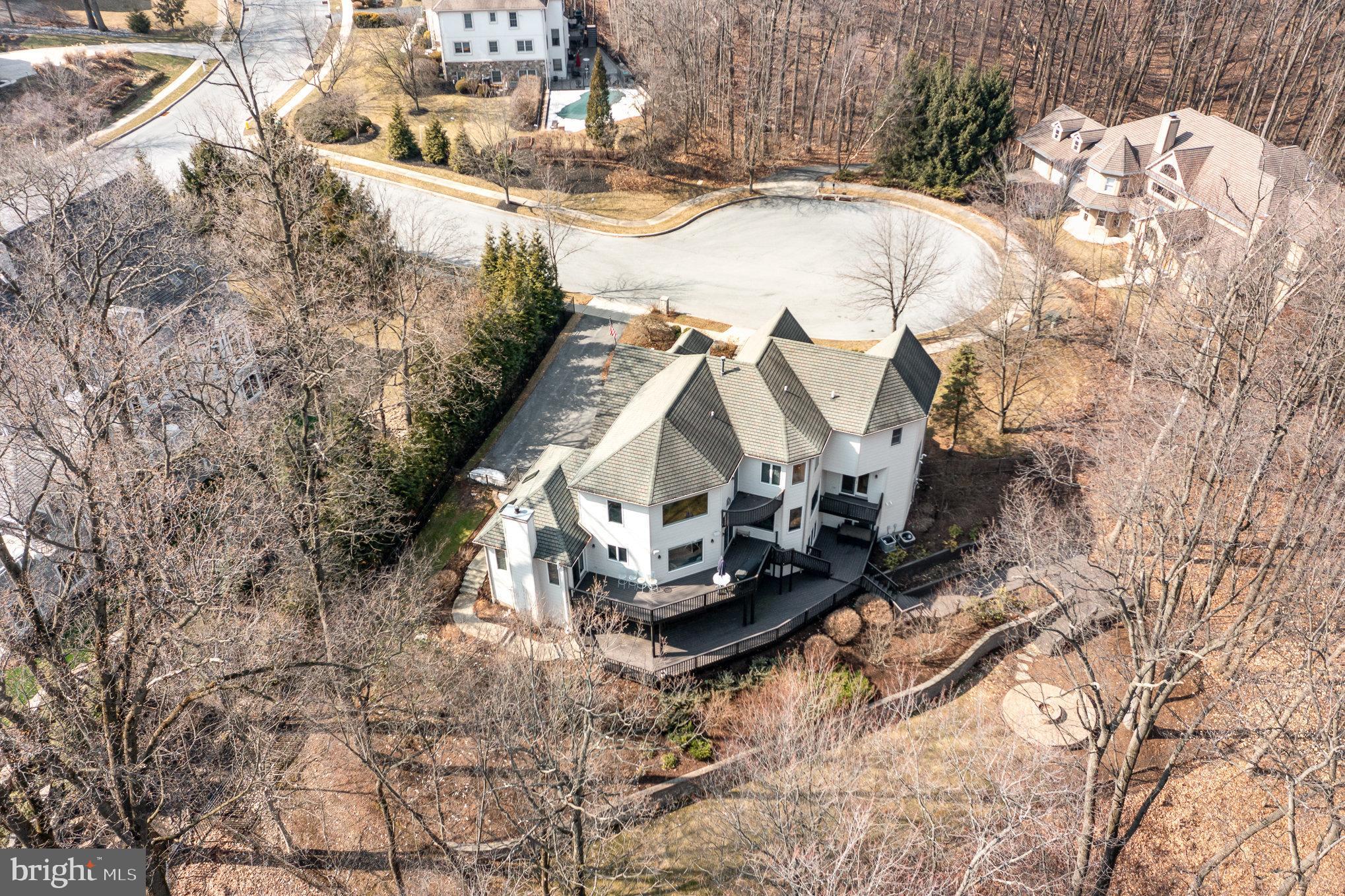 DERRY WOODS - Residential