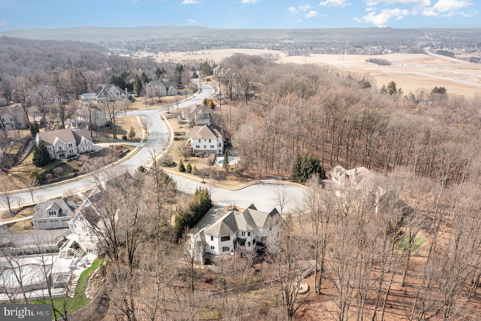 DERRY WOODS - Residential