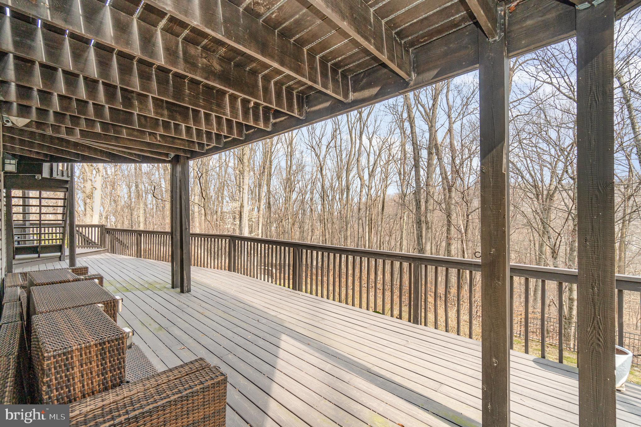 DERRY WOODS - Residential