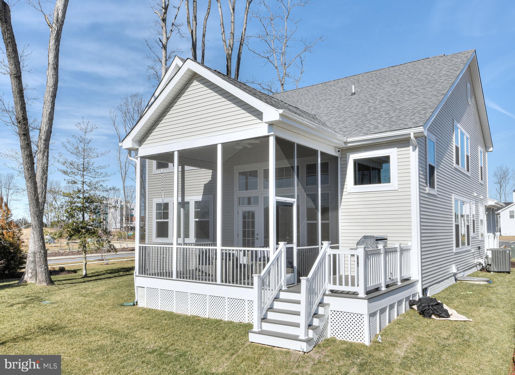 ARBOR-LYN - Residential